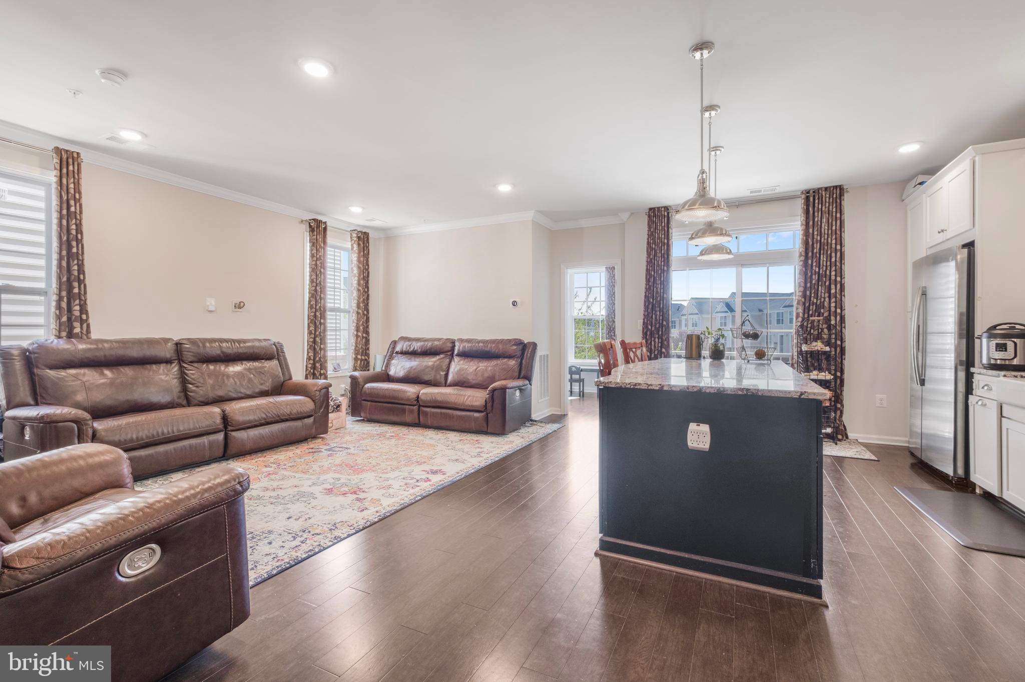 RIDGES AT LOUDOUN VALLEY - Residential