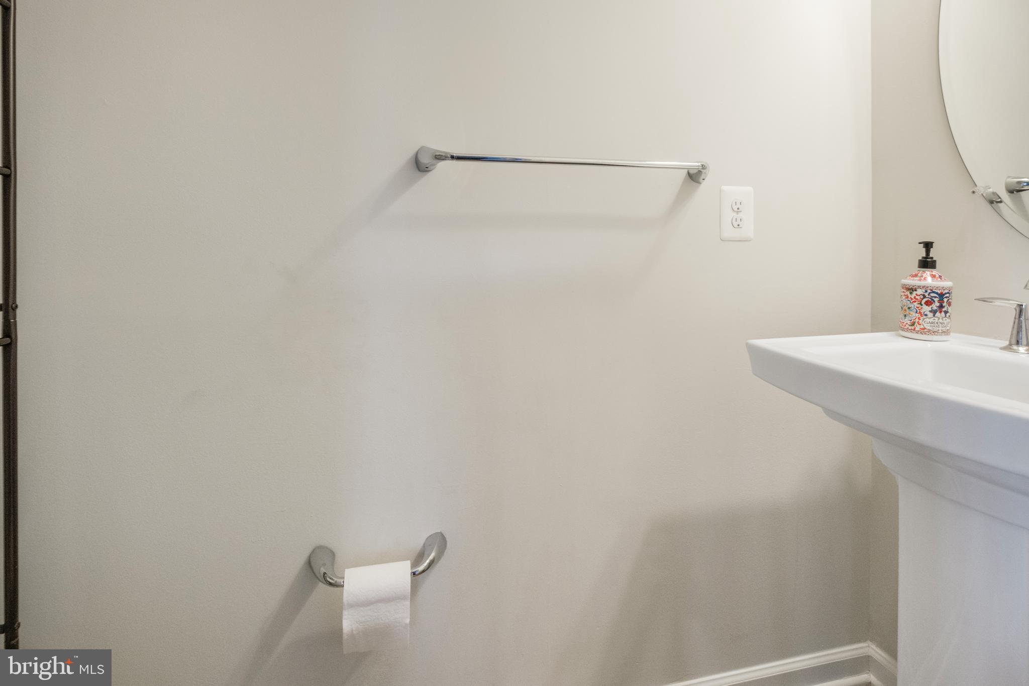 RIDGES AT LOUDOUN VALLEY - Residential