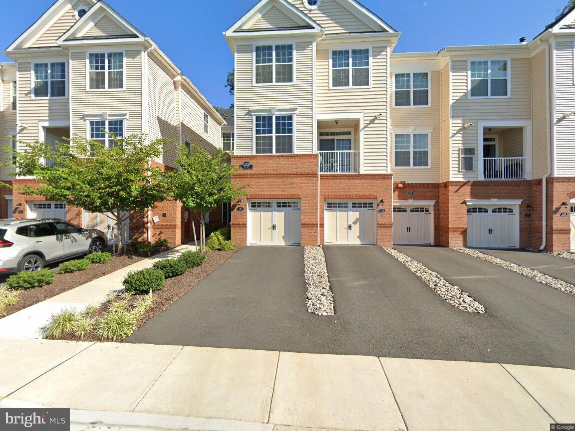 RIDGES AT LOUDOUN VALLEY - Residential