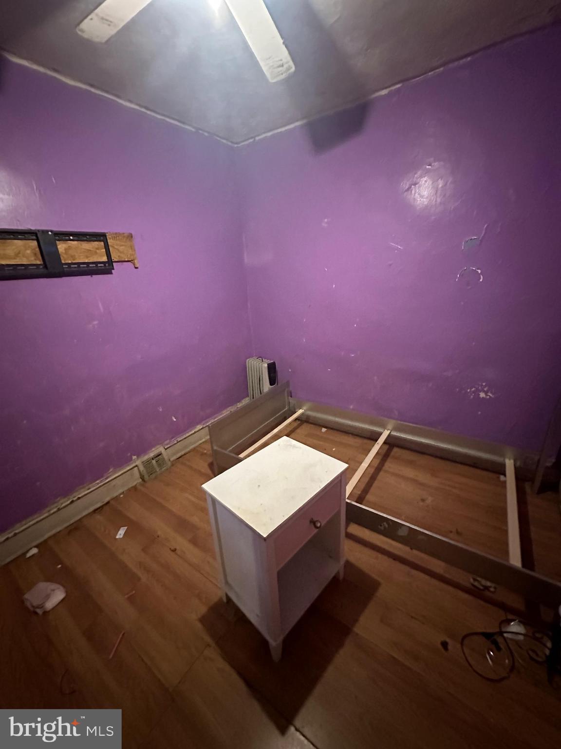 PHILADELPHIA (WEST) - Residential