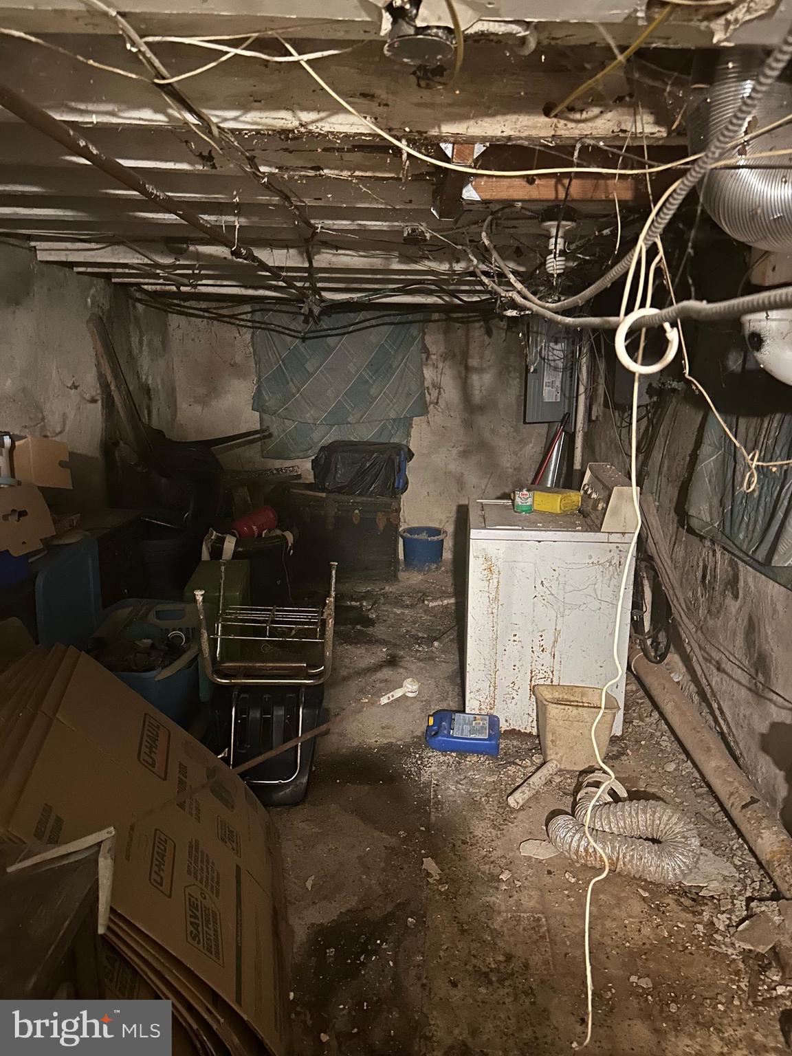 PHILADELPHIA (WEST) - Residential