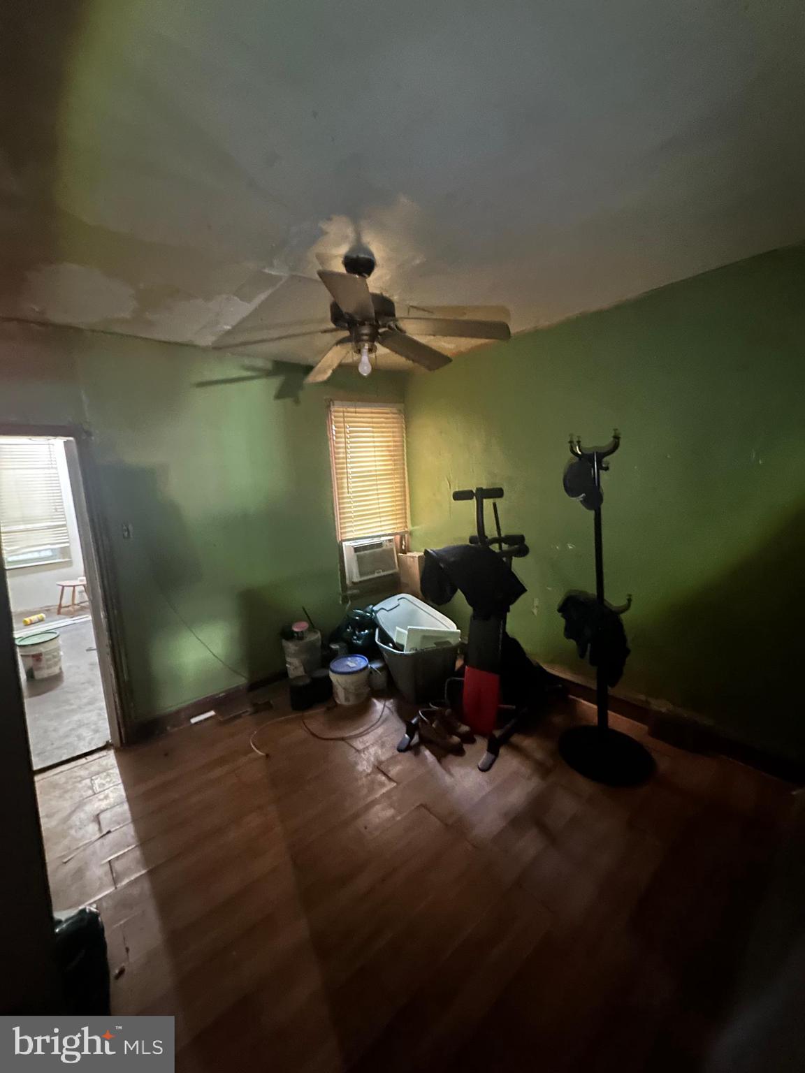 PHILADELPHIA (WEST) - Residential