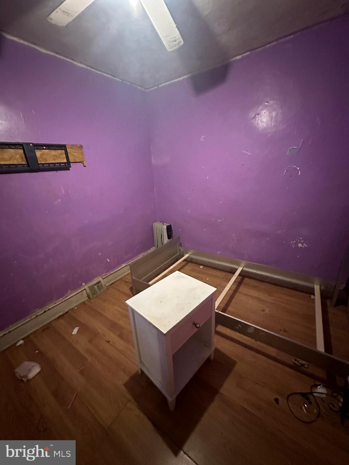 PHILADELPHIA (WEST) - Residential