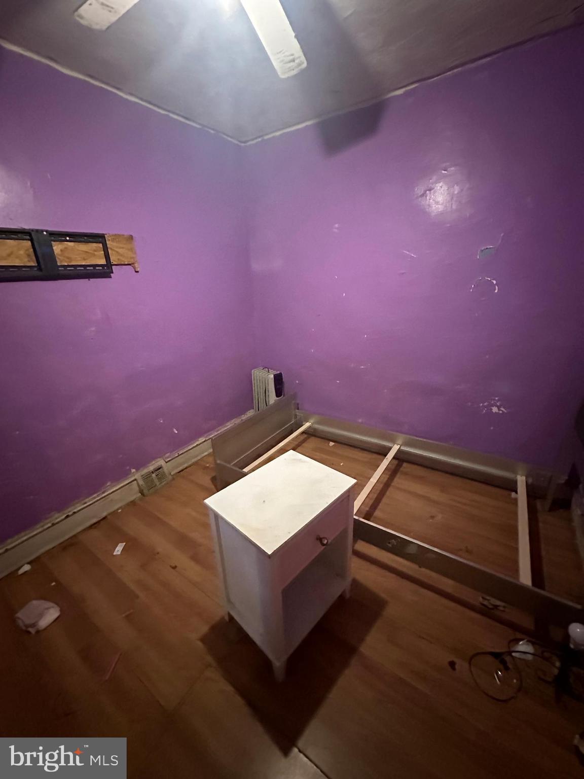 PHILADELPHIA (WEST) - Residential