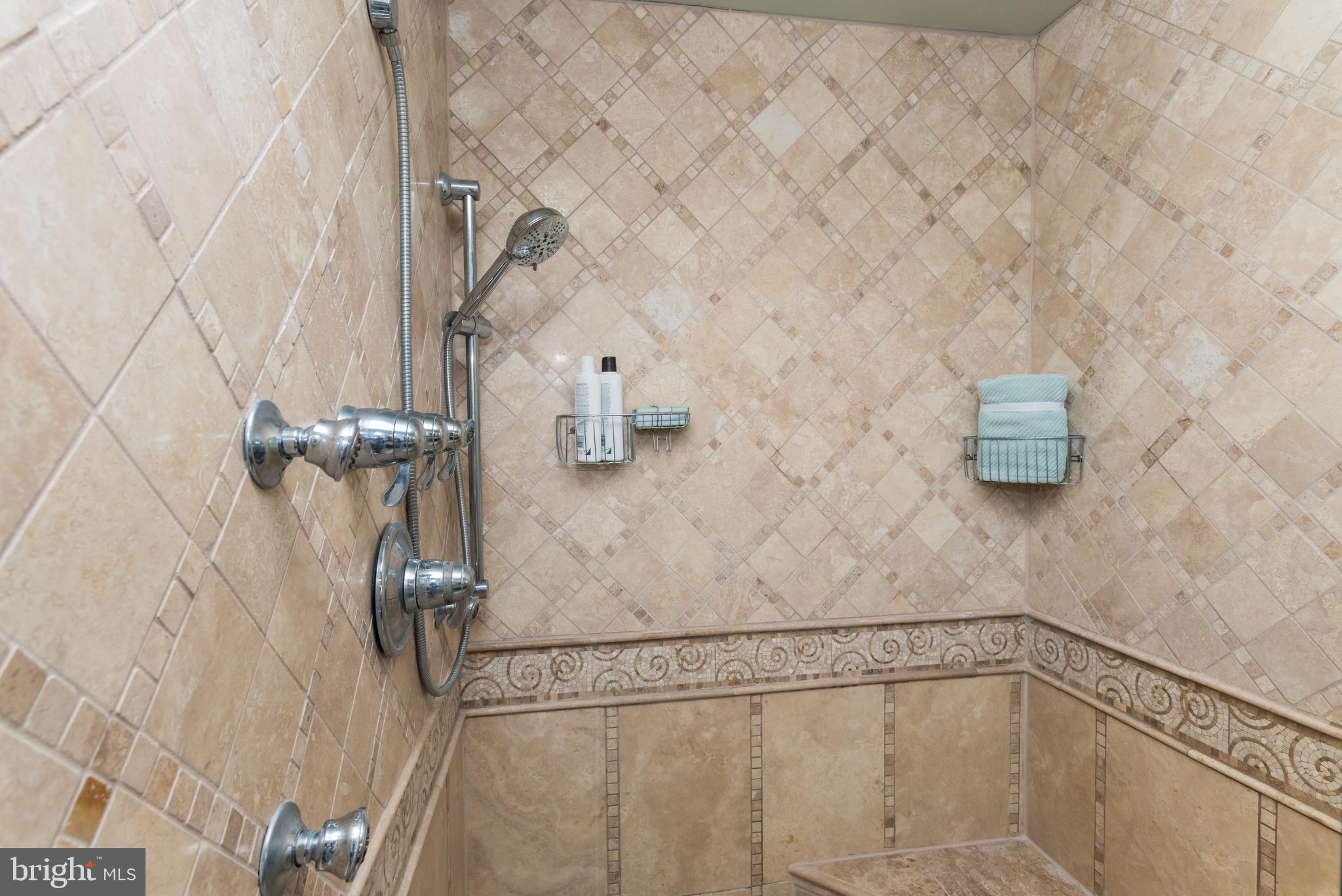 CAPE ISLE OF WIGHT - Residential