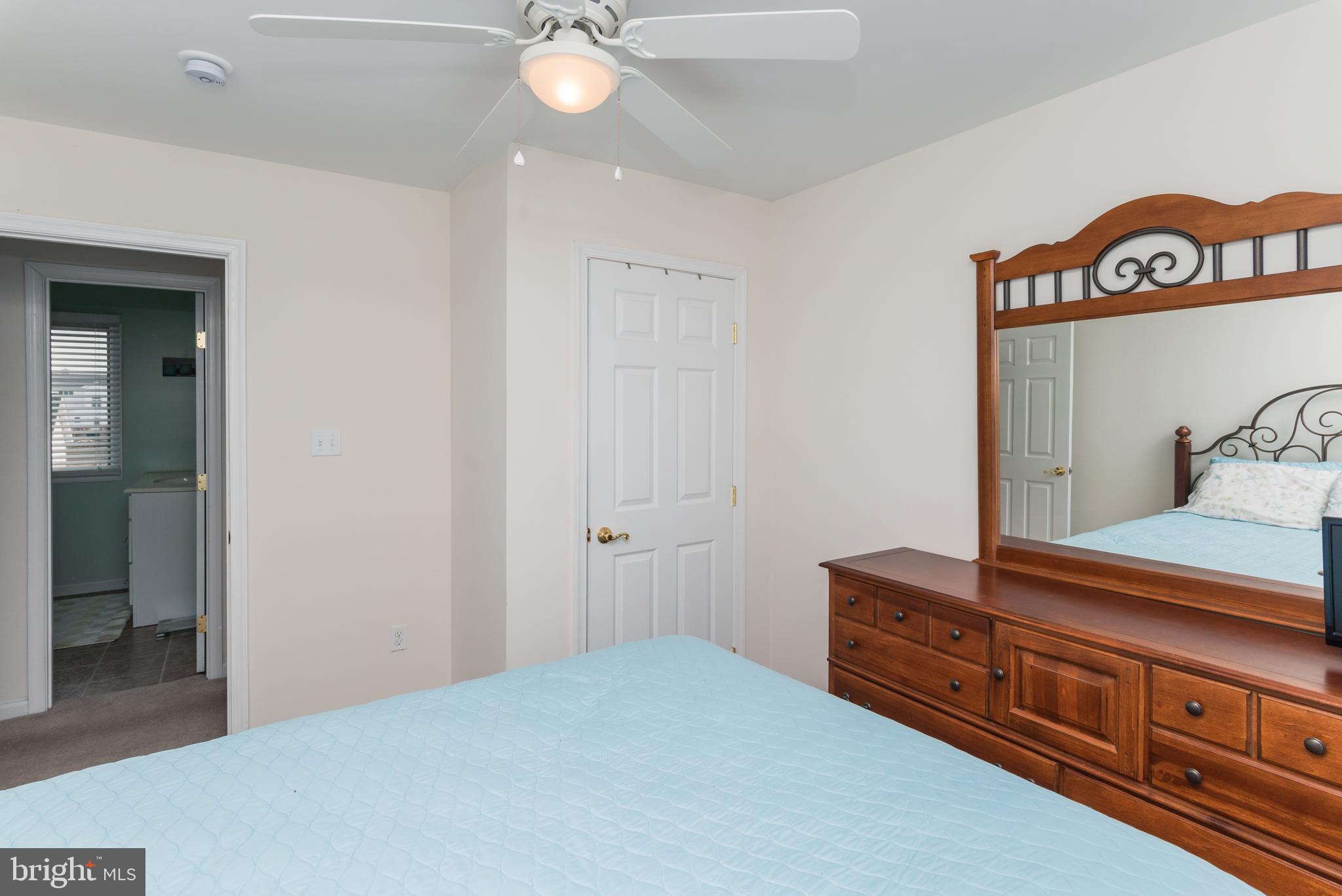 CAPE ISLE OF WIGHT - Residential