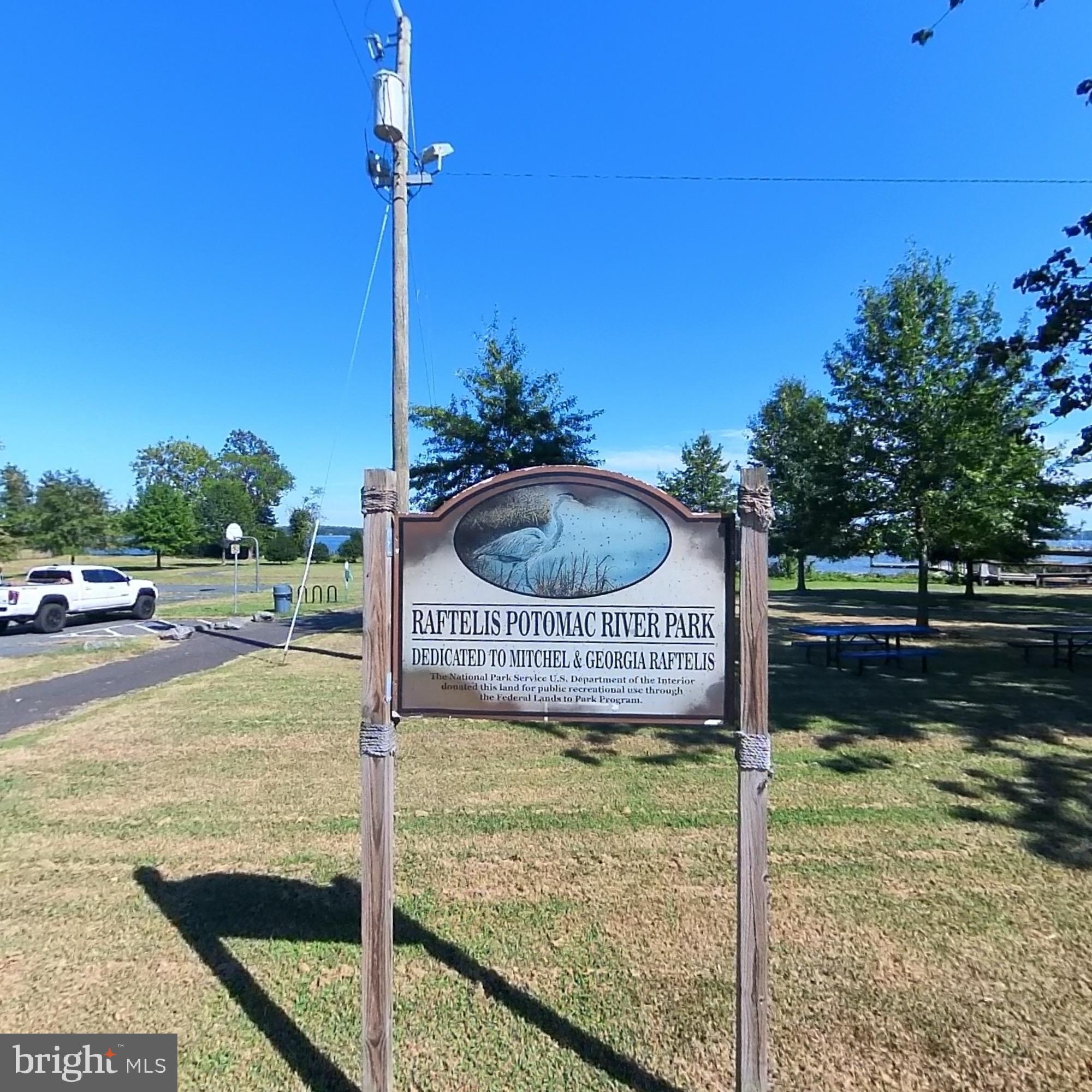 TOWN OF QUANTICO - Land