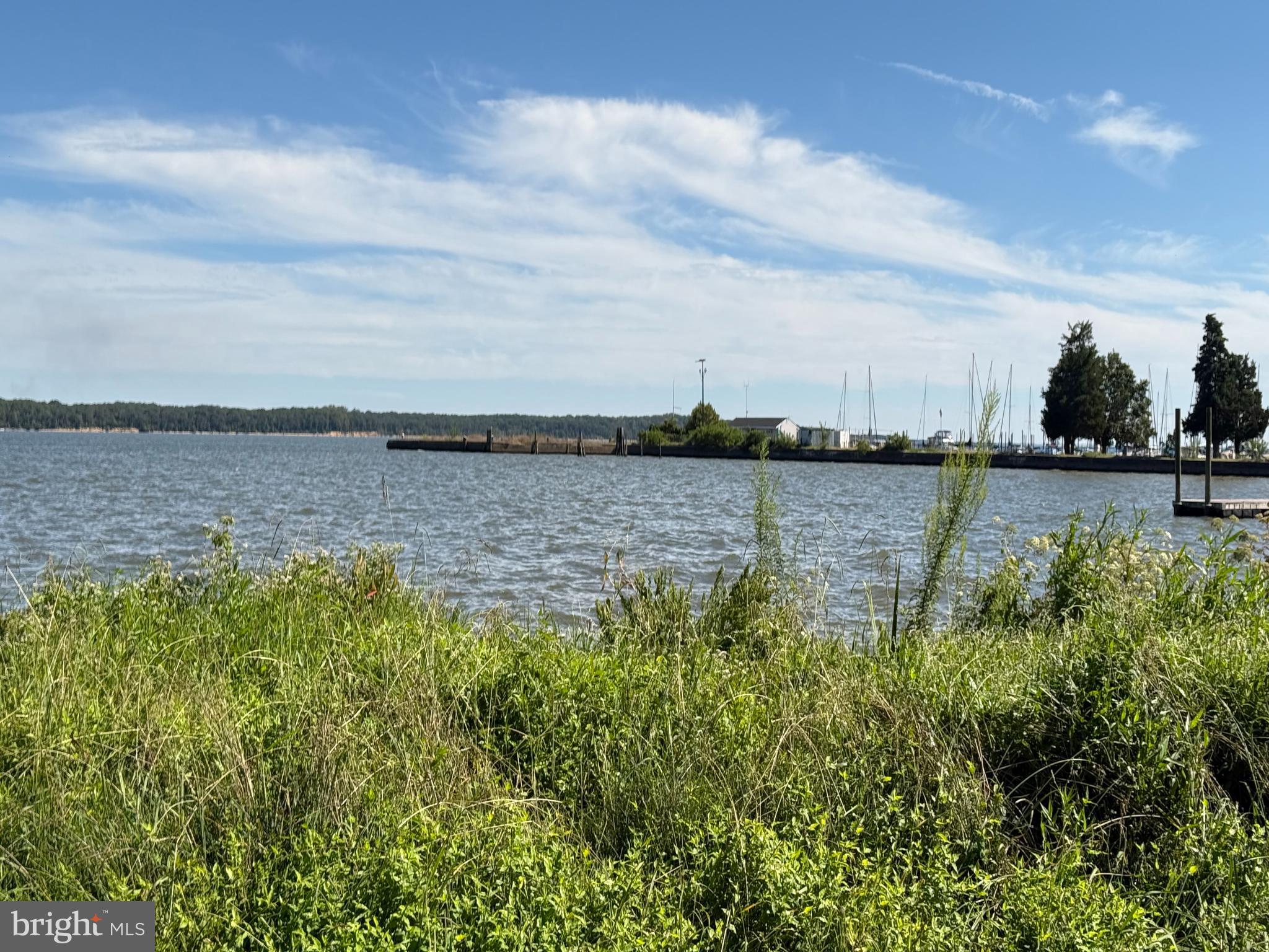 TOWN OF QUANTICO - Land