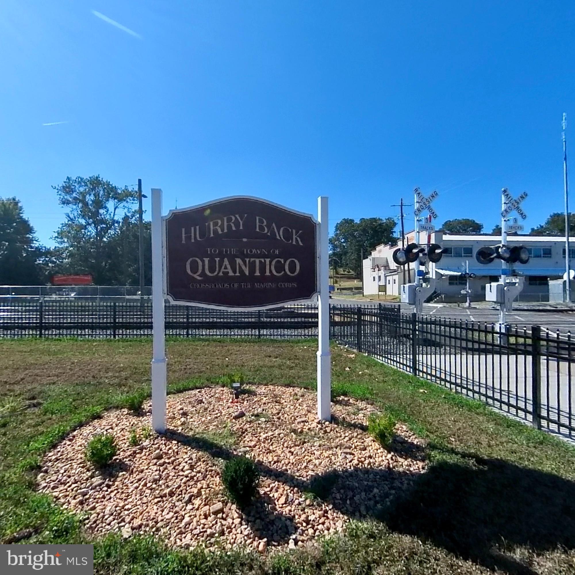 TOWN OF QUANTICO - Land
