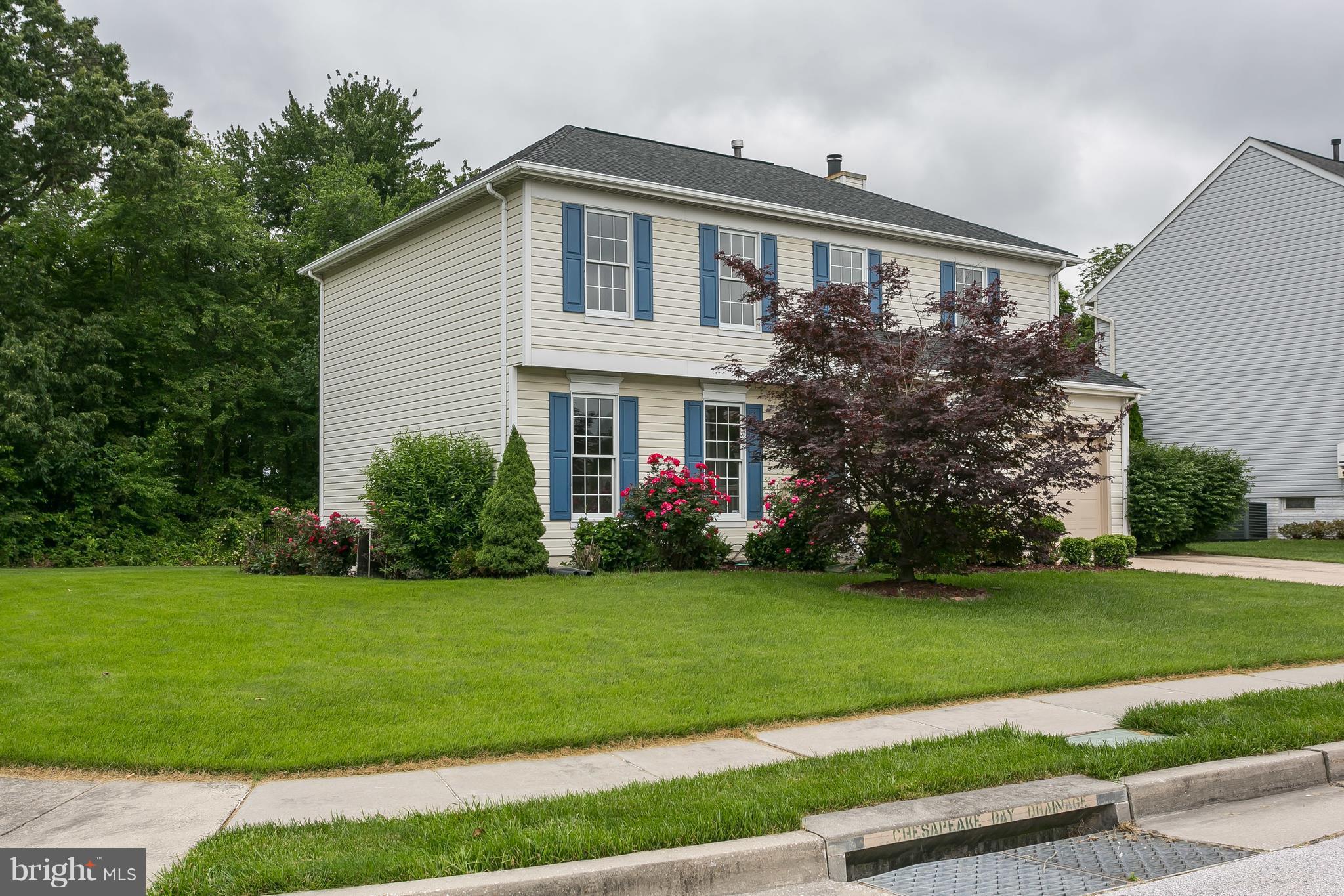 HINES ESTATES - Residential