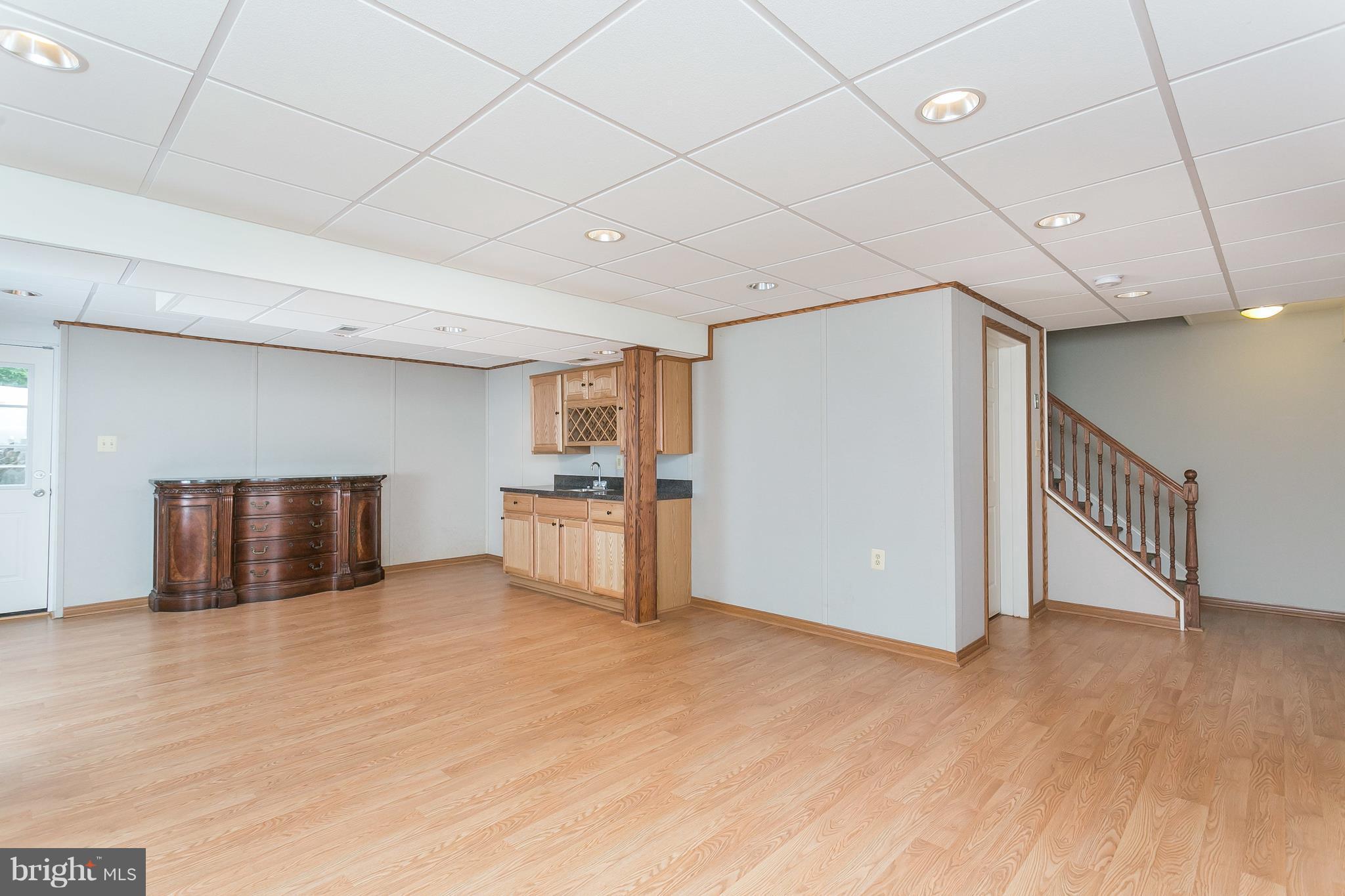 HINES ESTATES - Residential