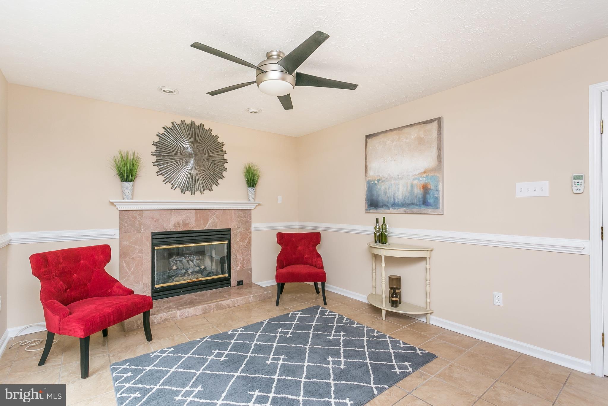 HINES ESTATES - Residential