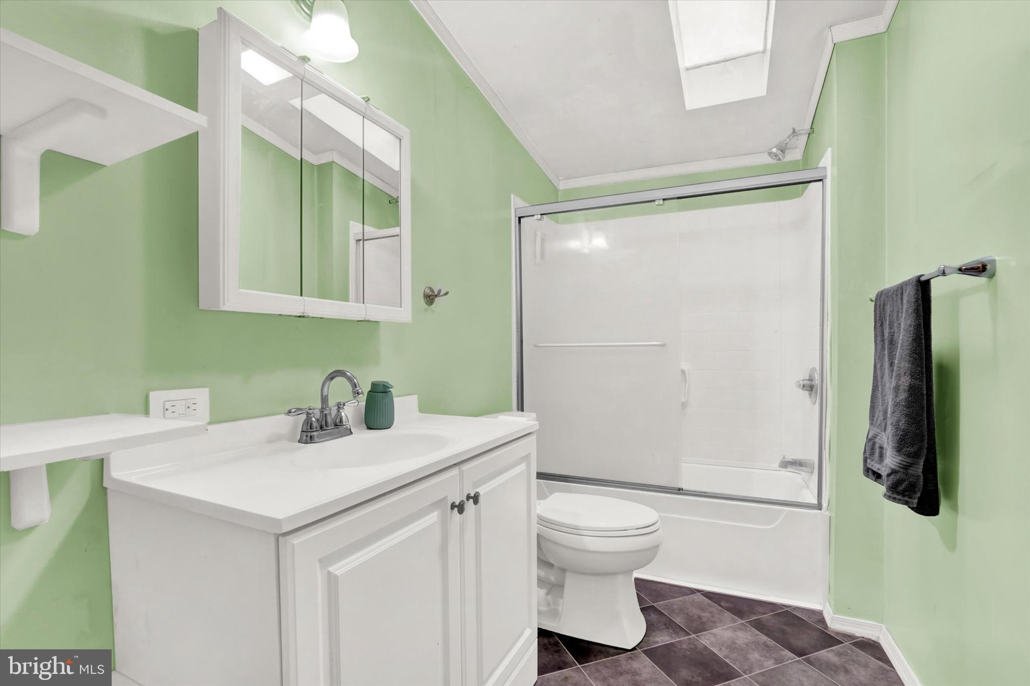 TALL OAK ESTATES - Residential