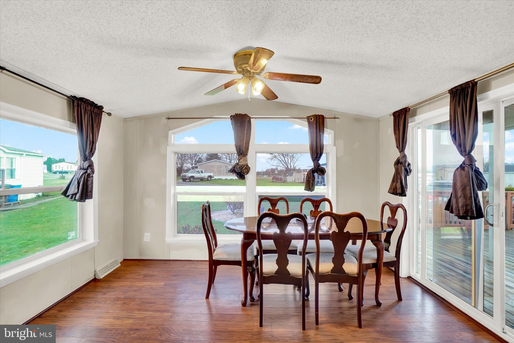 TALL OAK ESTATES - Residential