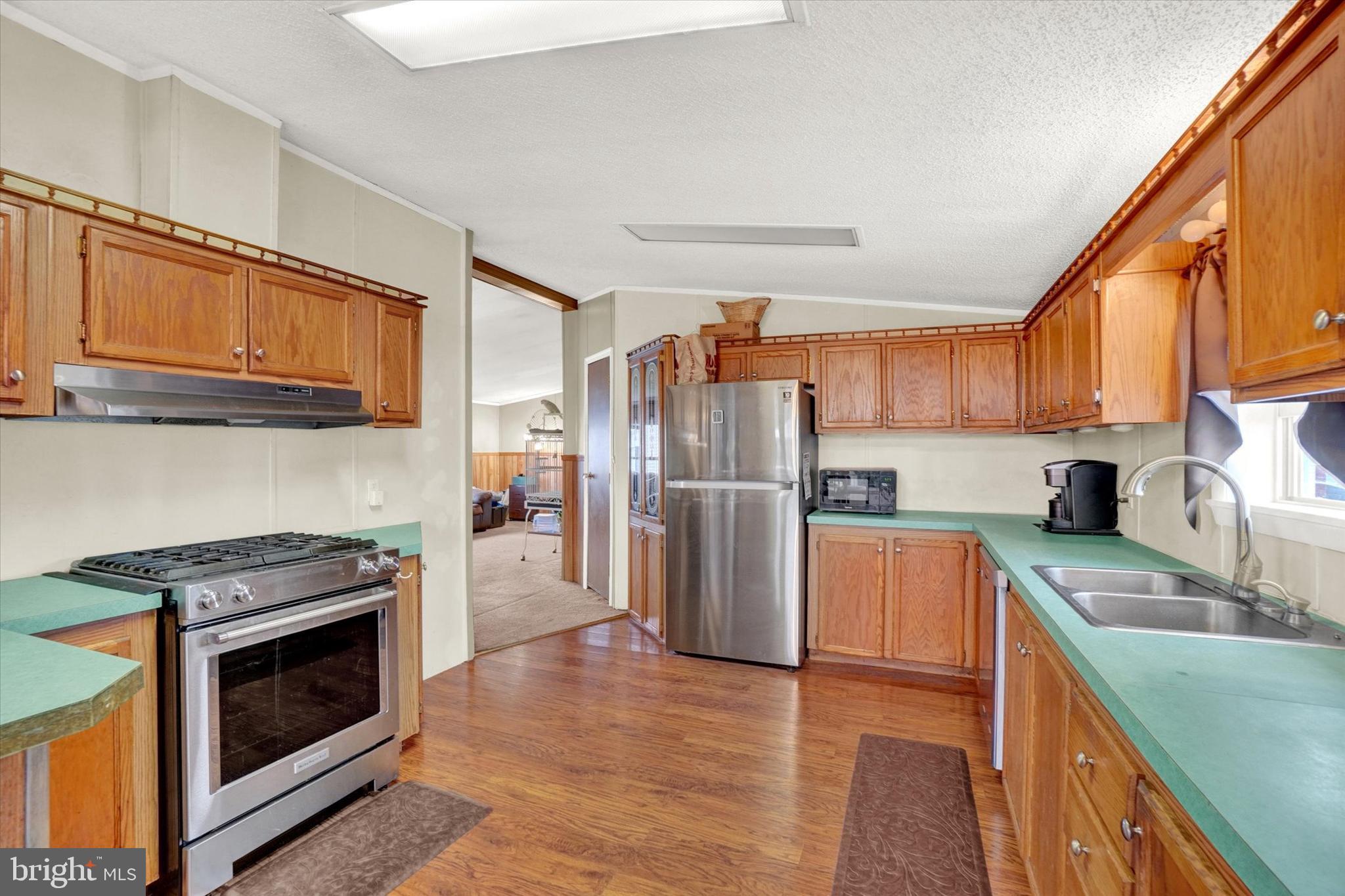 TALL OAK ESTATES - Residential