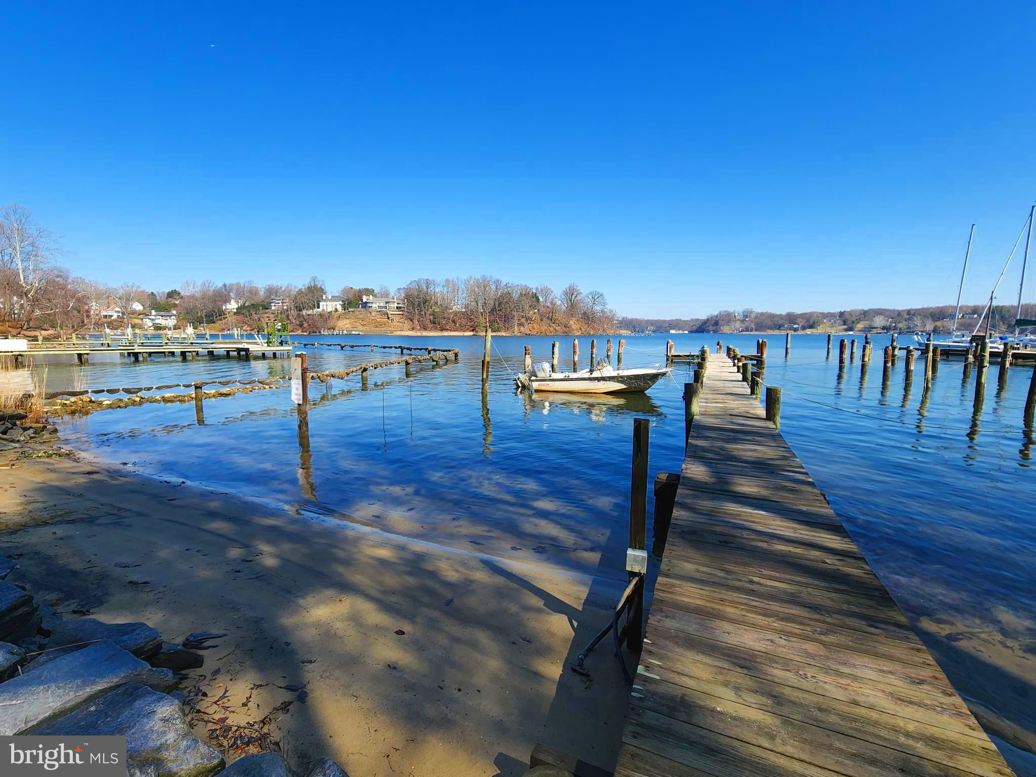 EPPING FOREST - Residential