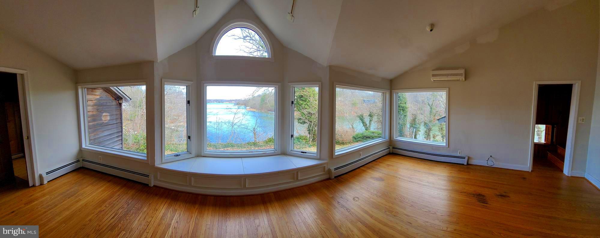 EPPING FOREST - Residential