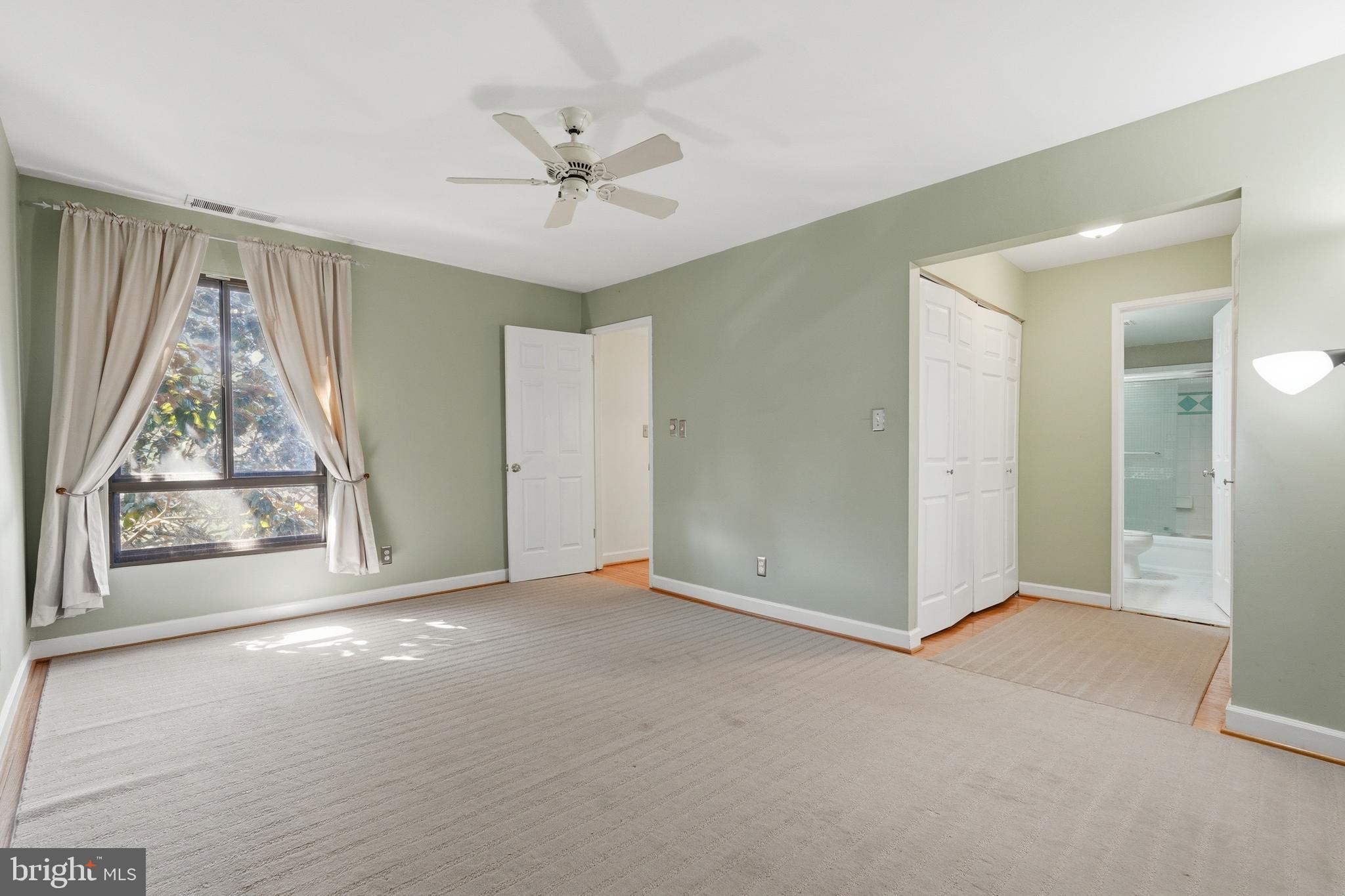 HERITAGE COURT - Residential