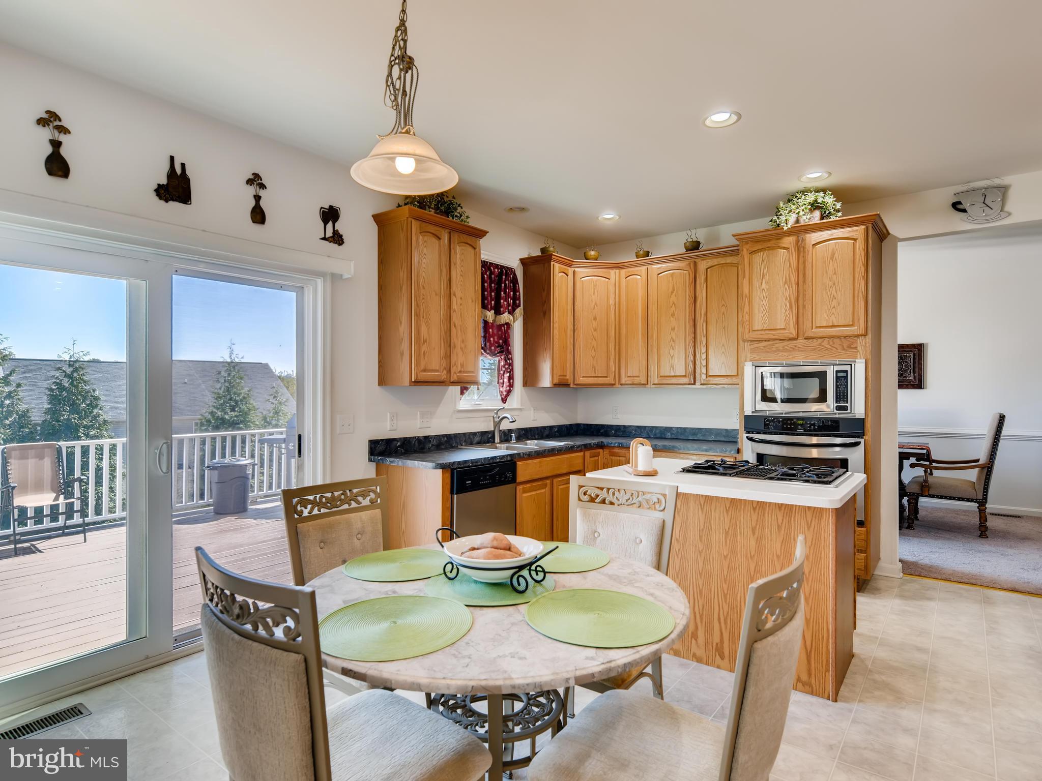 COKESBURY MANOR - Residential