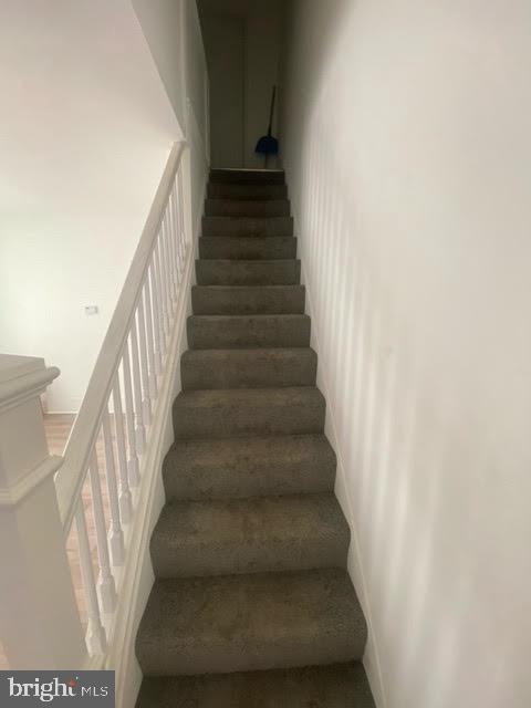 EAST HARRISBURG - Residential