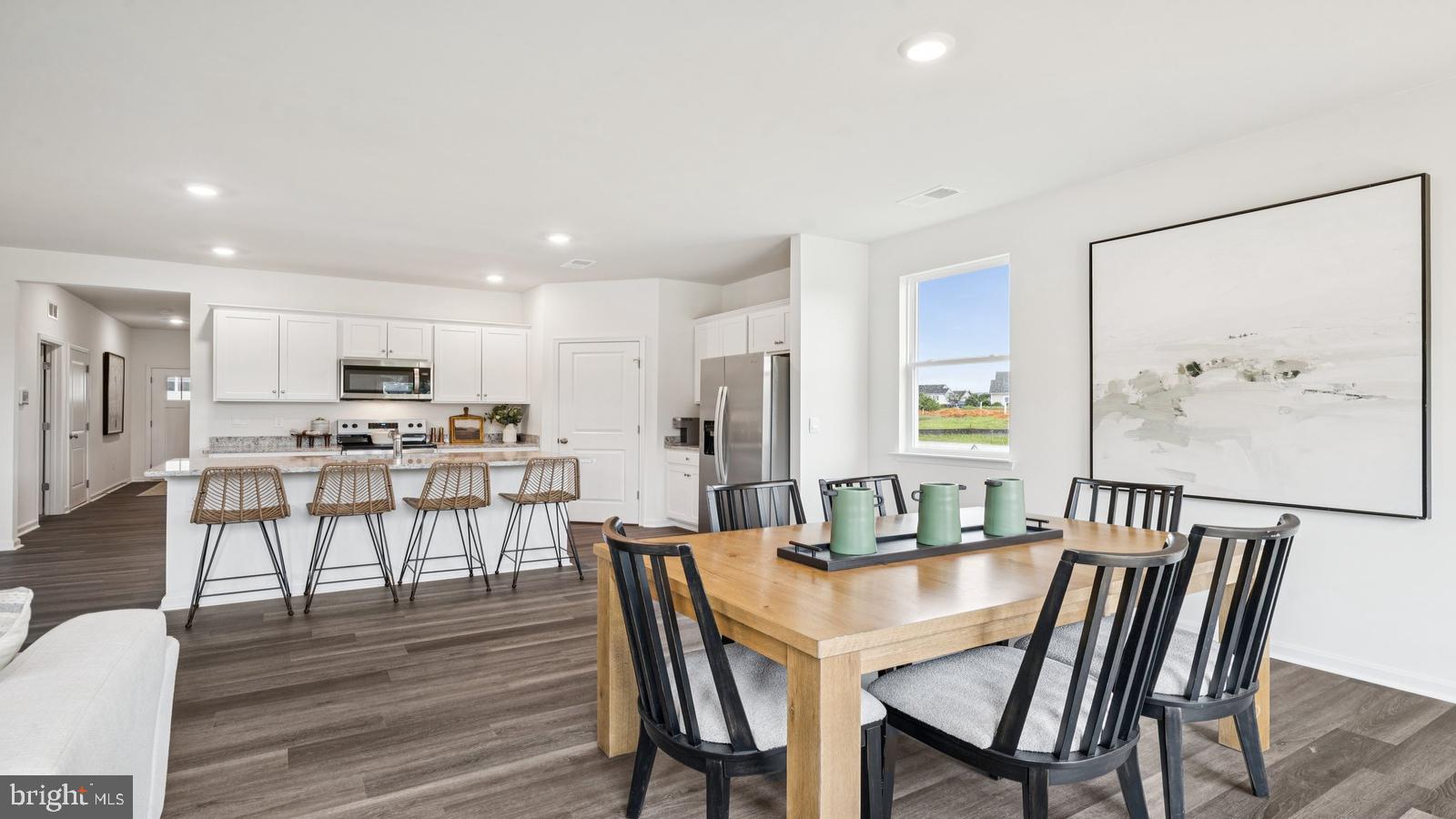 LADYSMITH VILLAGE - Residential