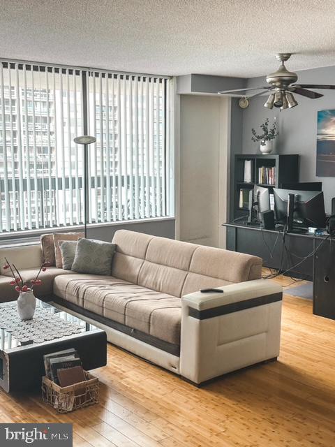 SKYLINE PLAZA - Residential Lease