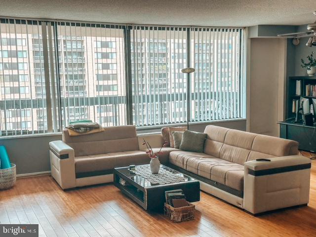 SKYLINE PLAZA - Residential Lease