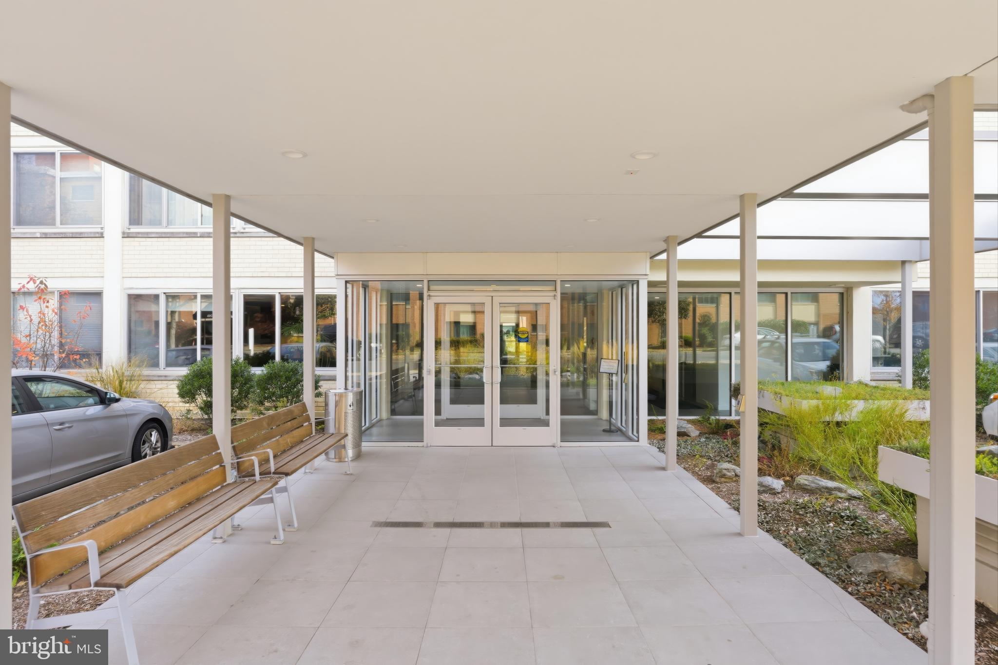 1301 S ARLINGTON RIDGE ROAD 610