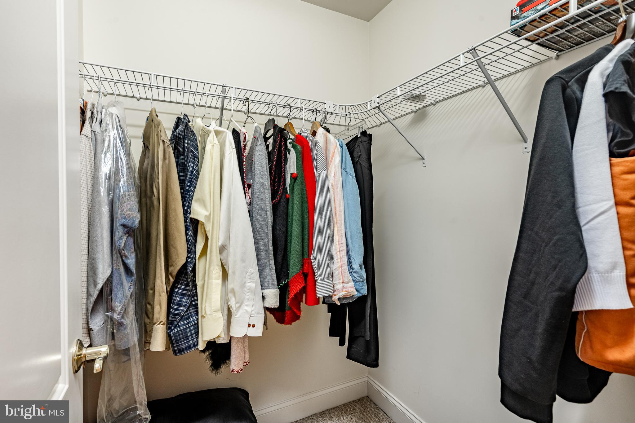 THE WOODS AT ROCK RAYMOND - Residential