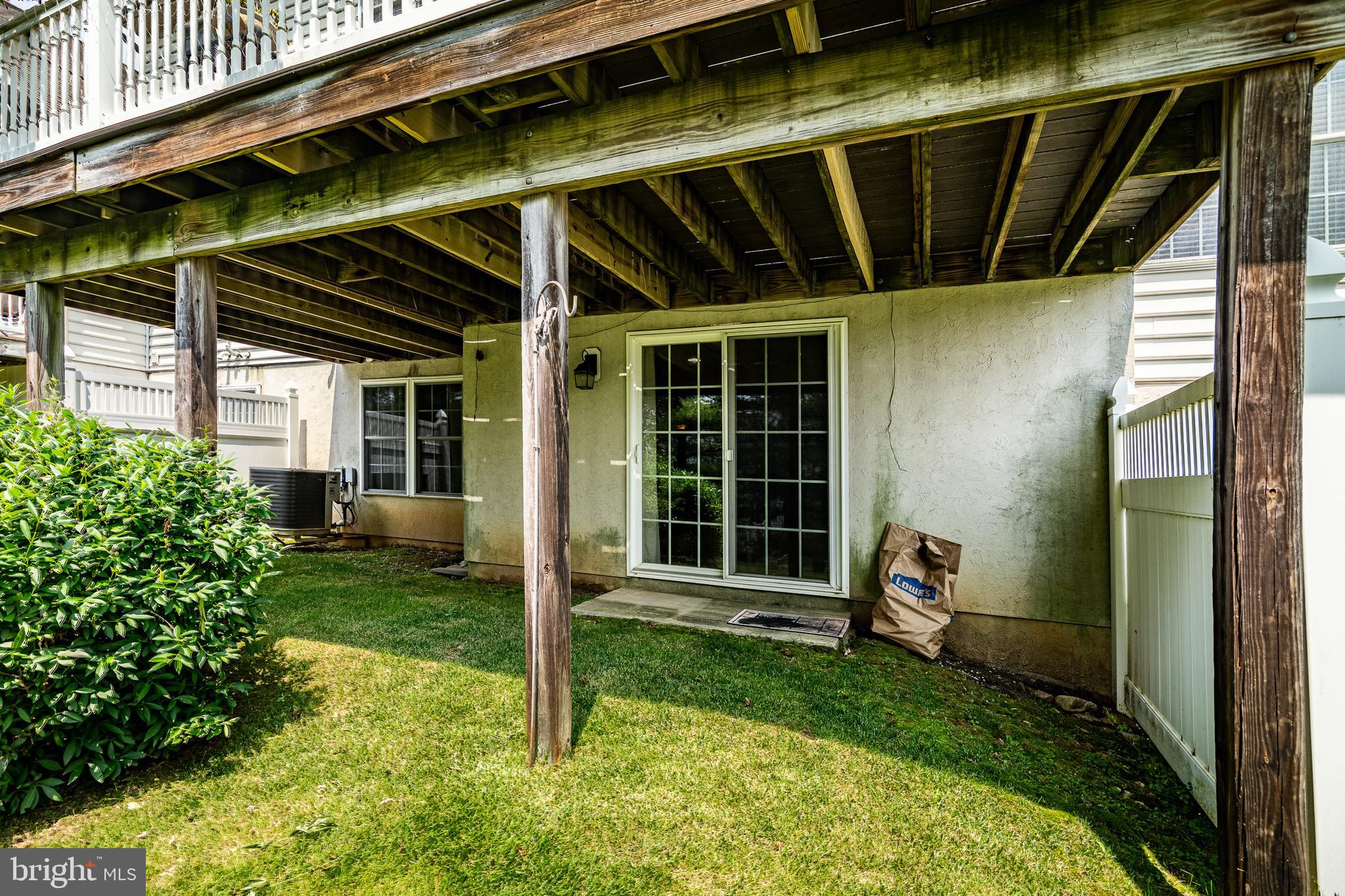 THE WOODS AT ROCK RAYMOND - Residential