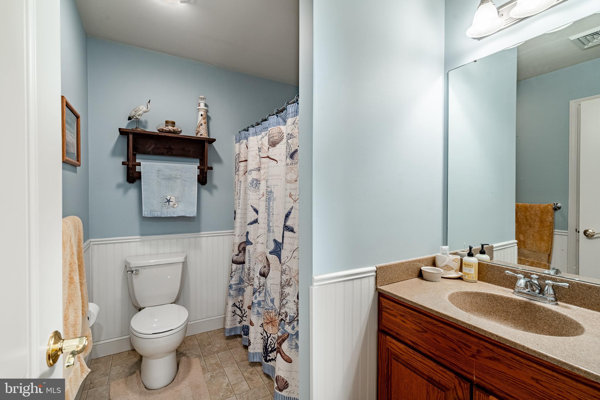 THE WOODS AT ROCK RAYMOND - Residential