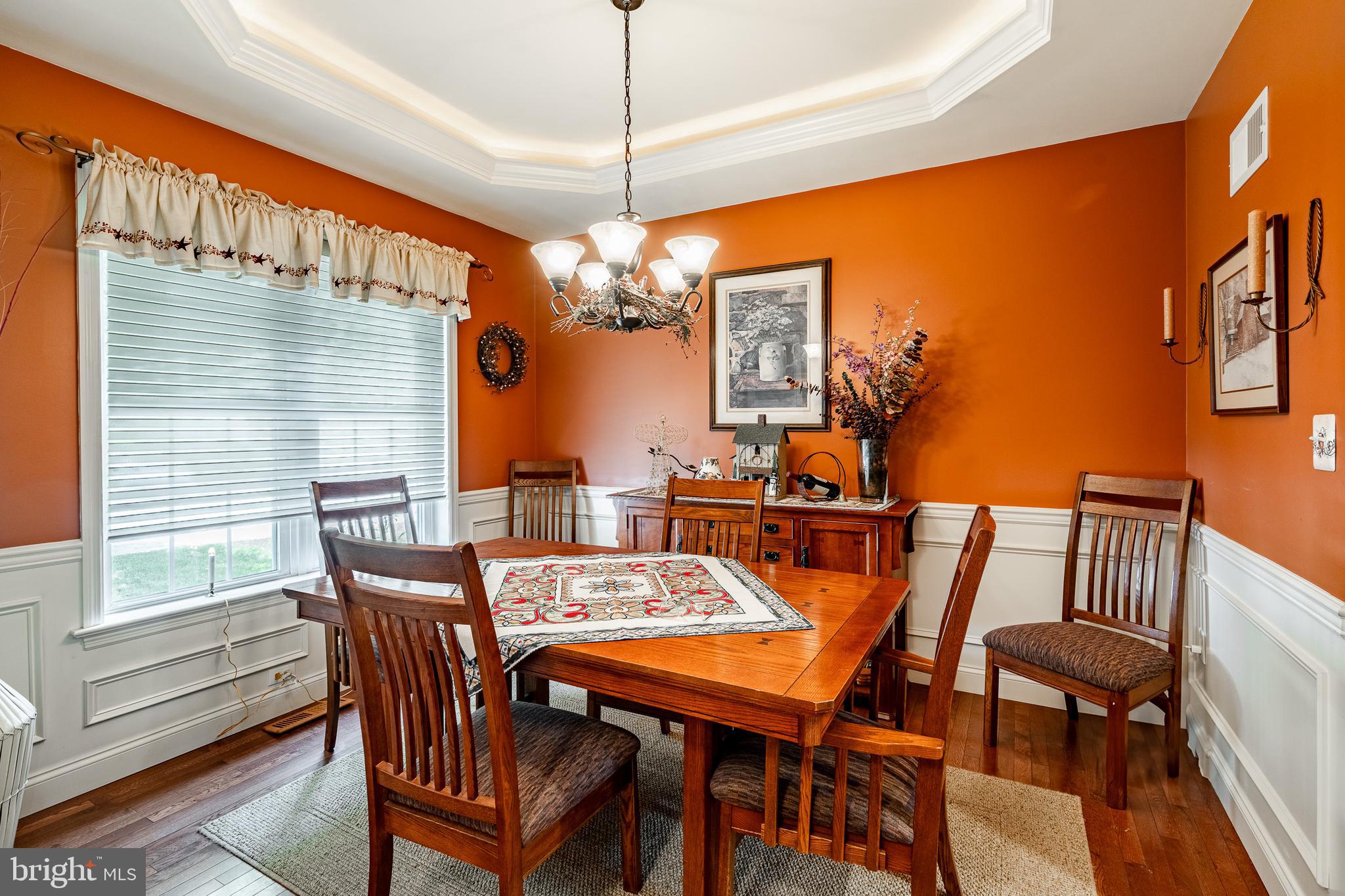 THE WOODS AT ROCK RAYMOND - Residential