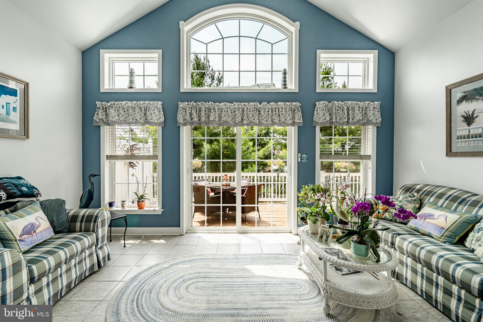 THE WOODS AT ROCK RAYMOND - Residential