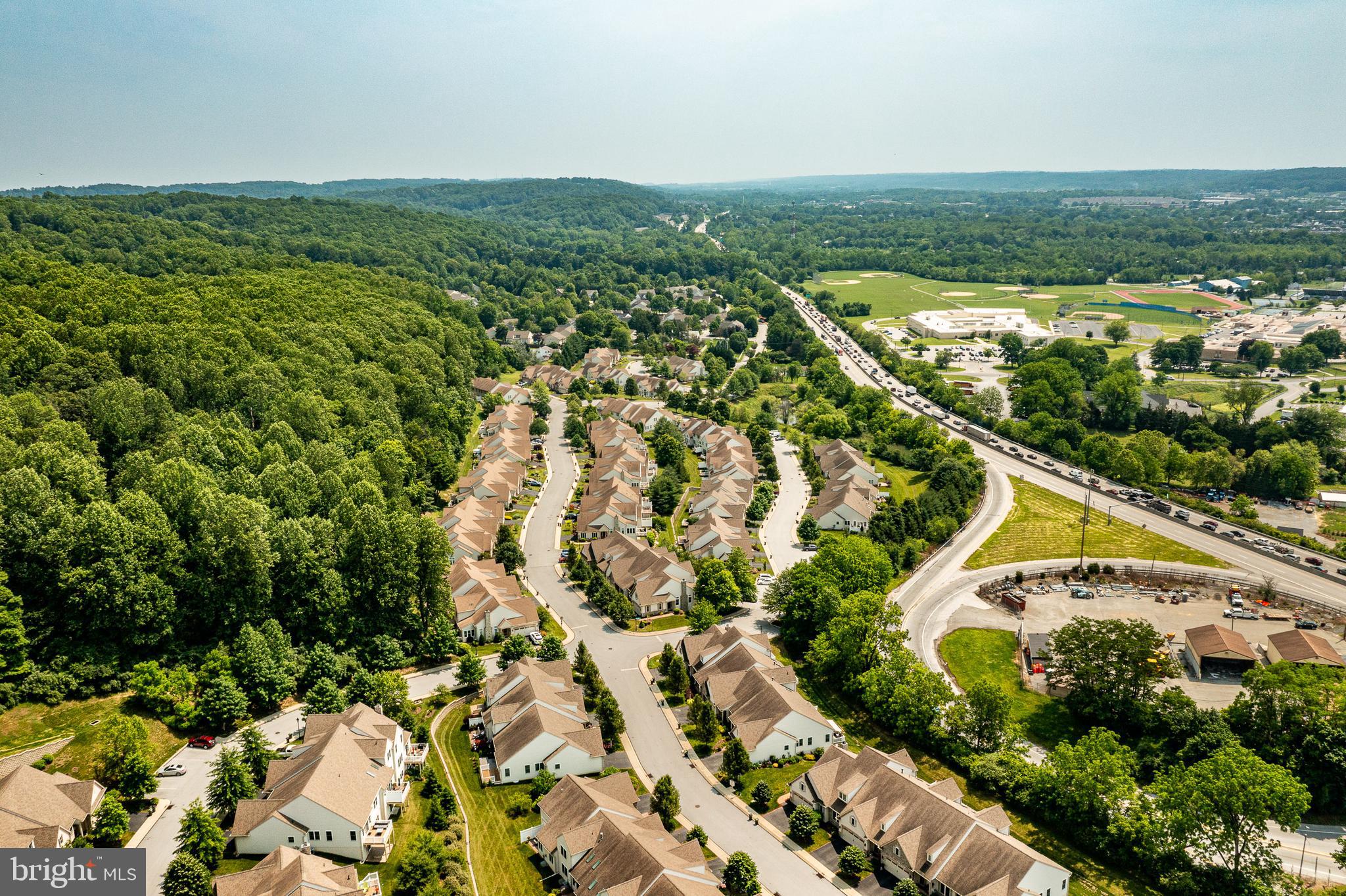 THE WOODS AT ROCK RAYMOND - Residential