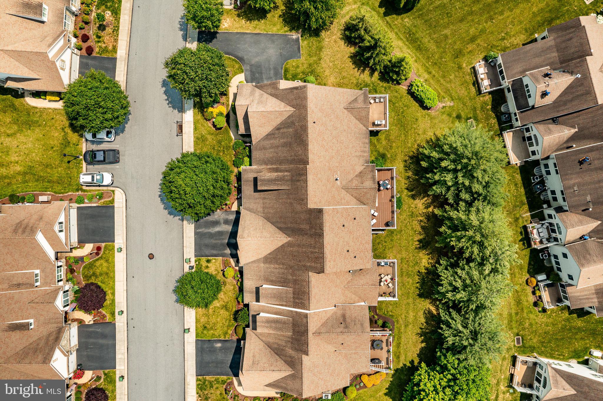 THE WOODS AT ROCK RAYMOND - Residential