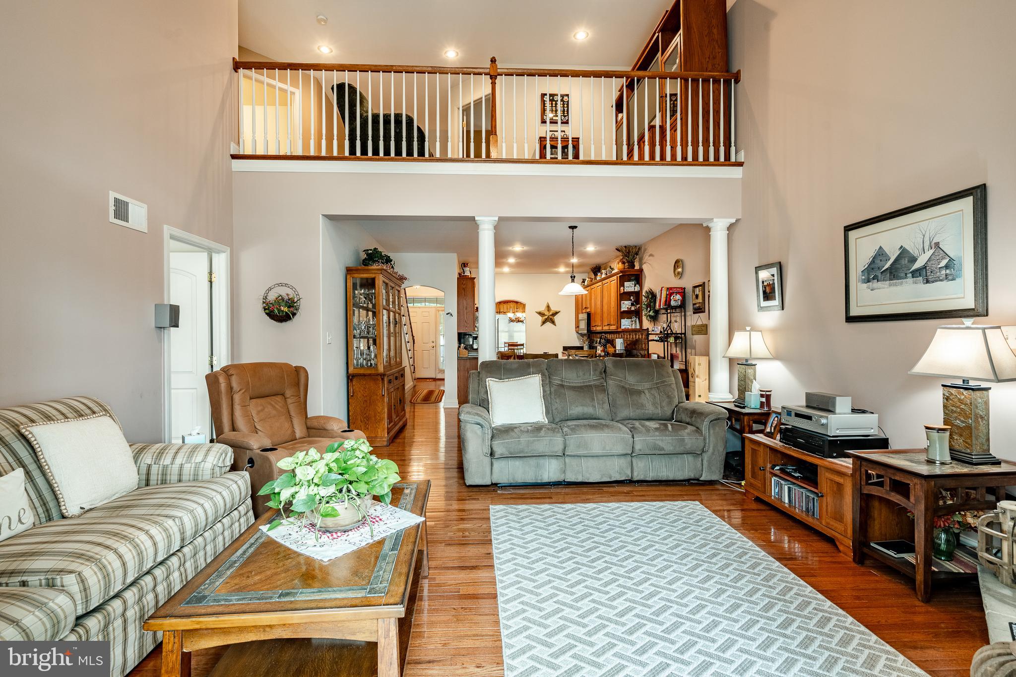 THE WOODS AT ROCK RAYMOND - Residential