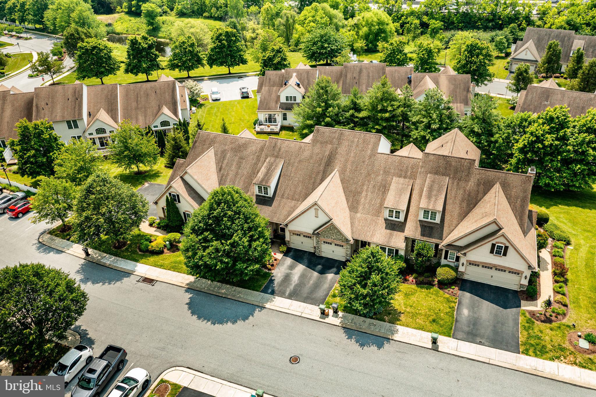 THE WOODS AT ROCK RAYMOND - Residential