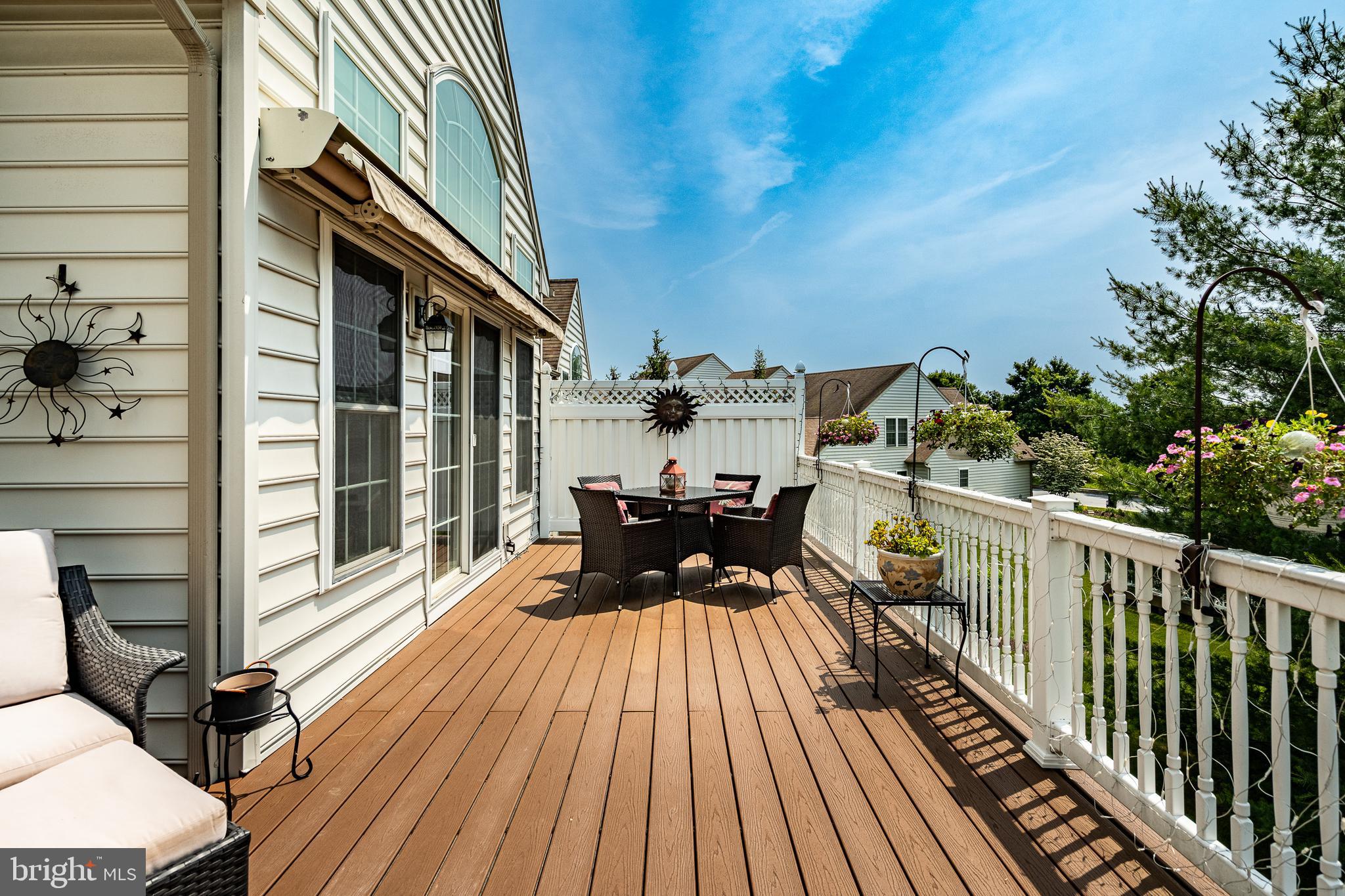 THE WOODS AT ROCK RAYMOND - Residential