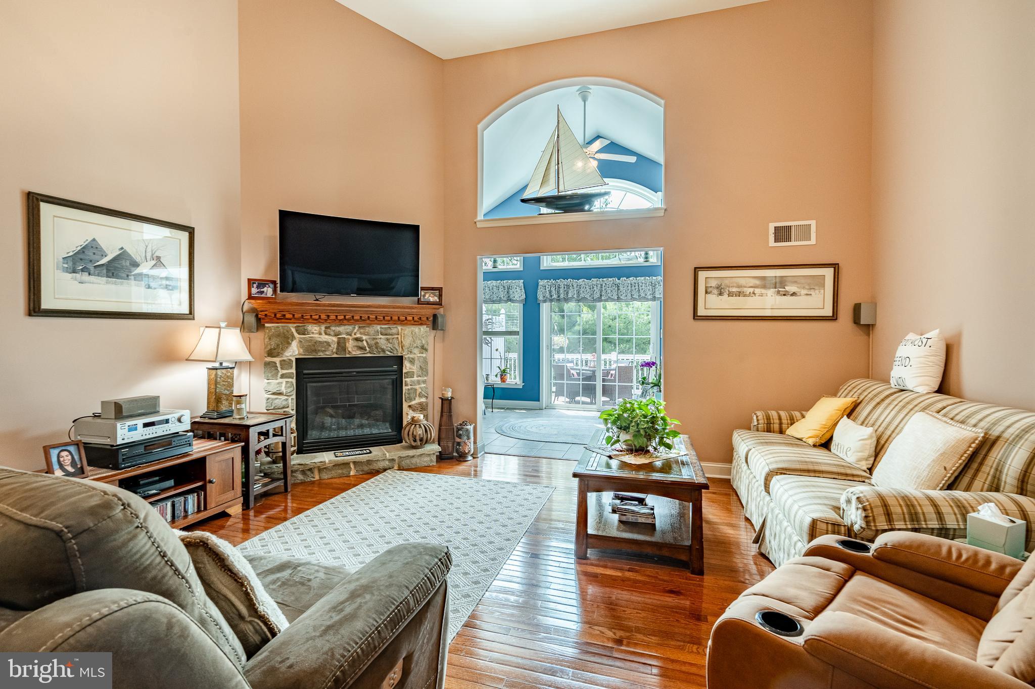 THE WOODS AT ROCK RAYMOND - Residential