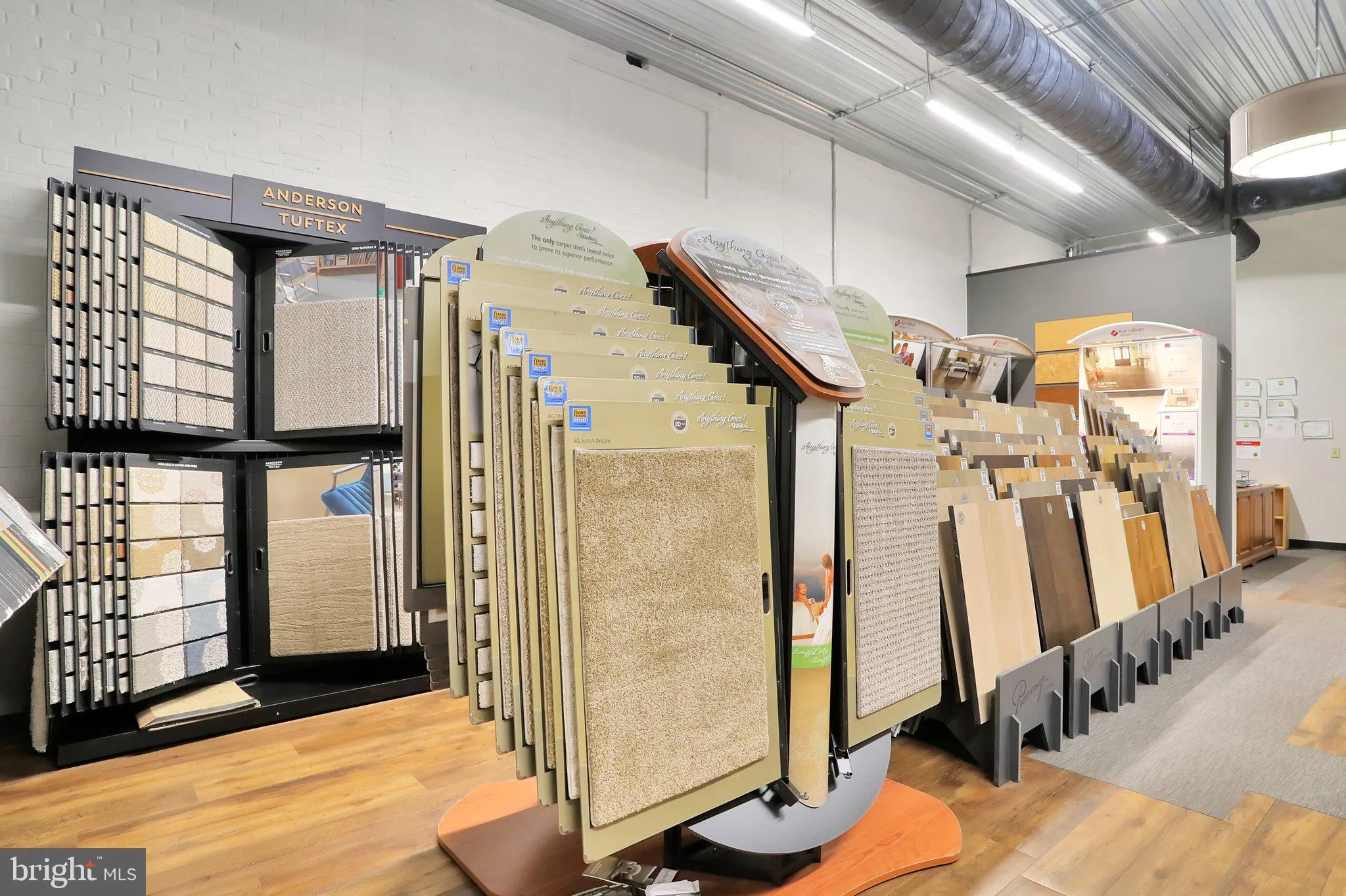 Chambersburg, Pennsylvania 17201, United States, ,Residential,Active,27276