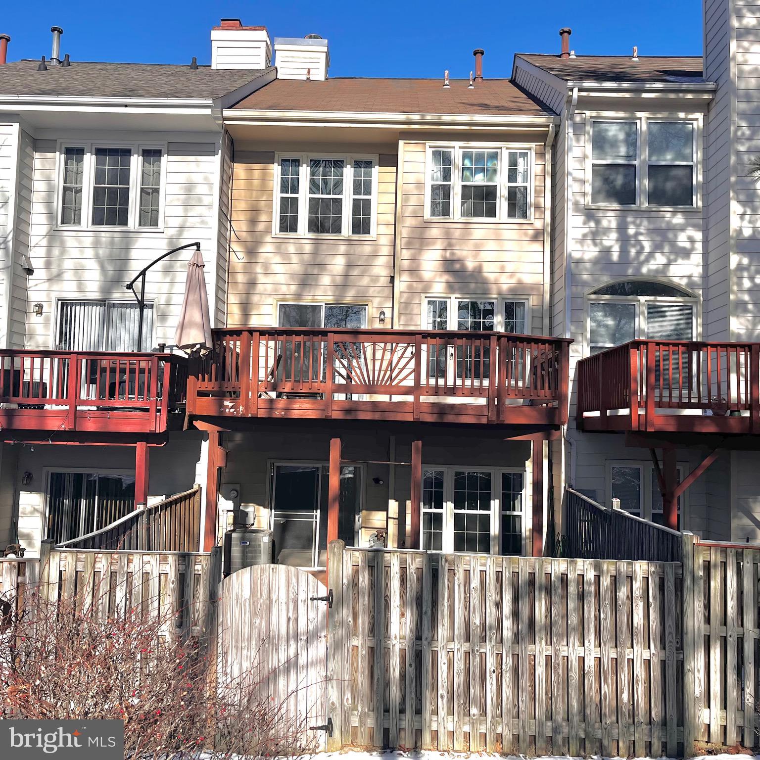 PARADISE - Residential