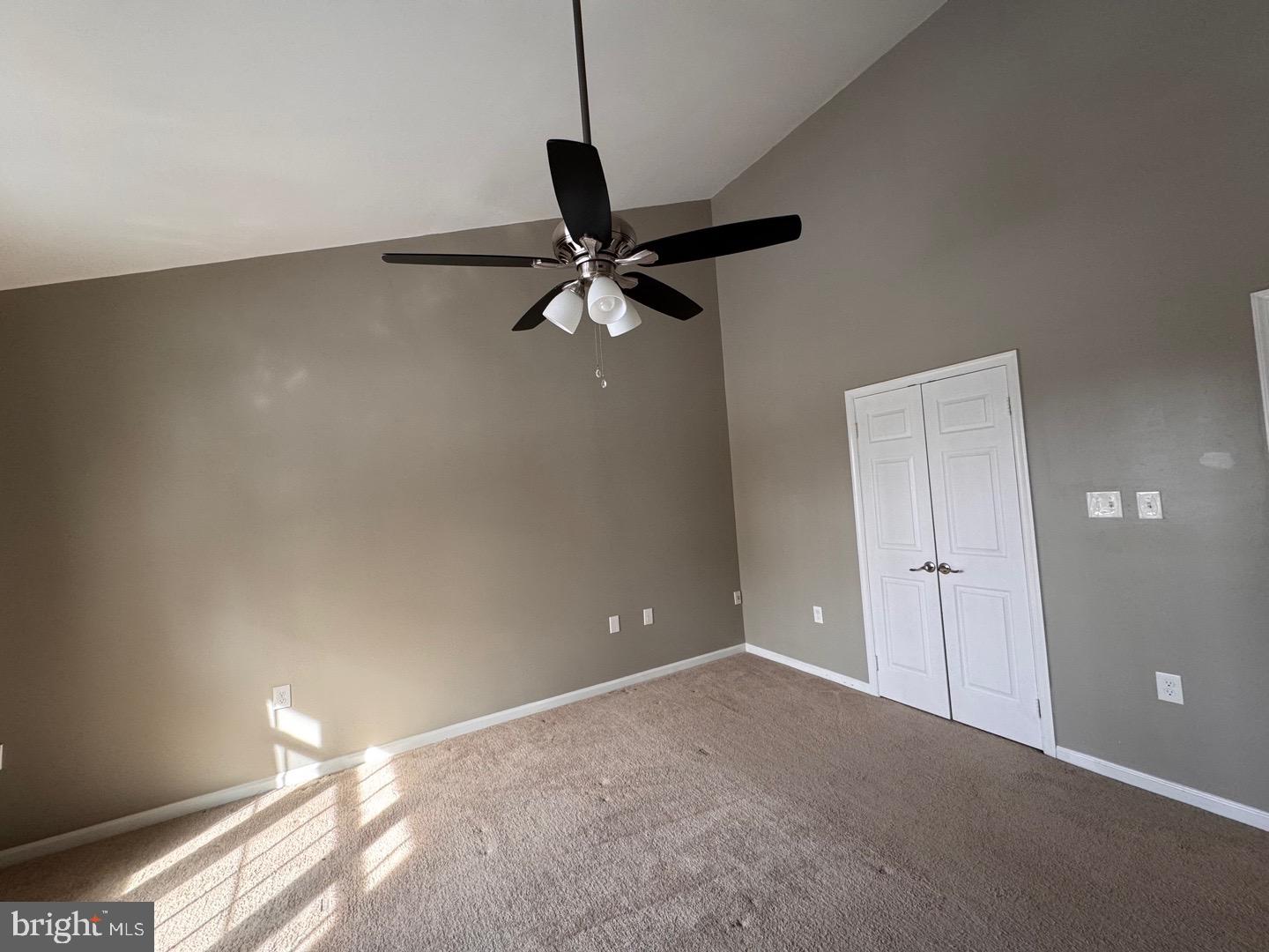 PARADISE - Residential