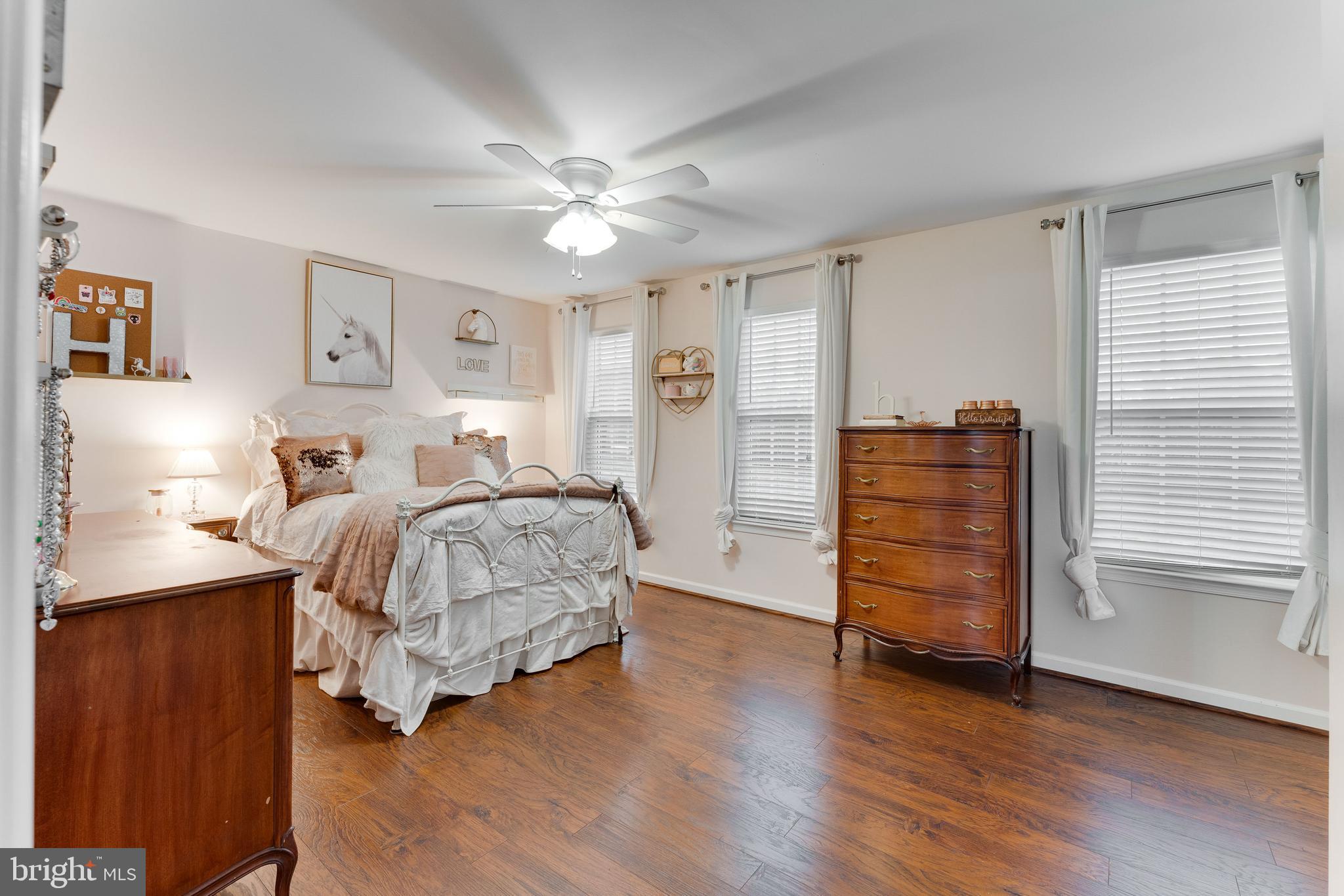 SOUTHGATE - Residential