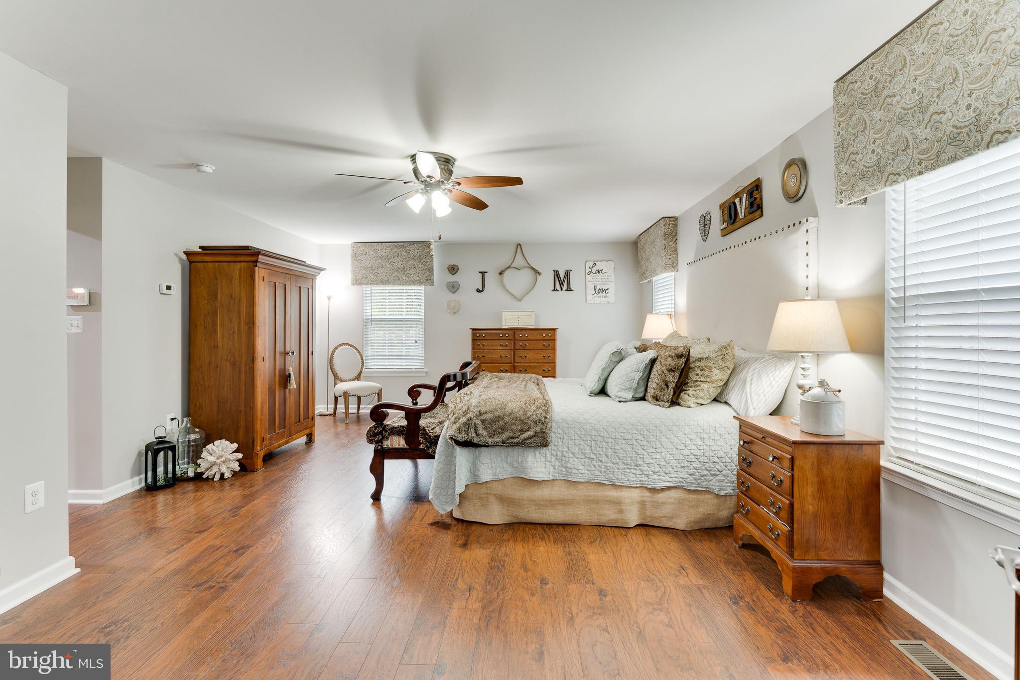 SOUTHGATE - Residential