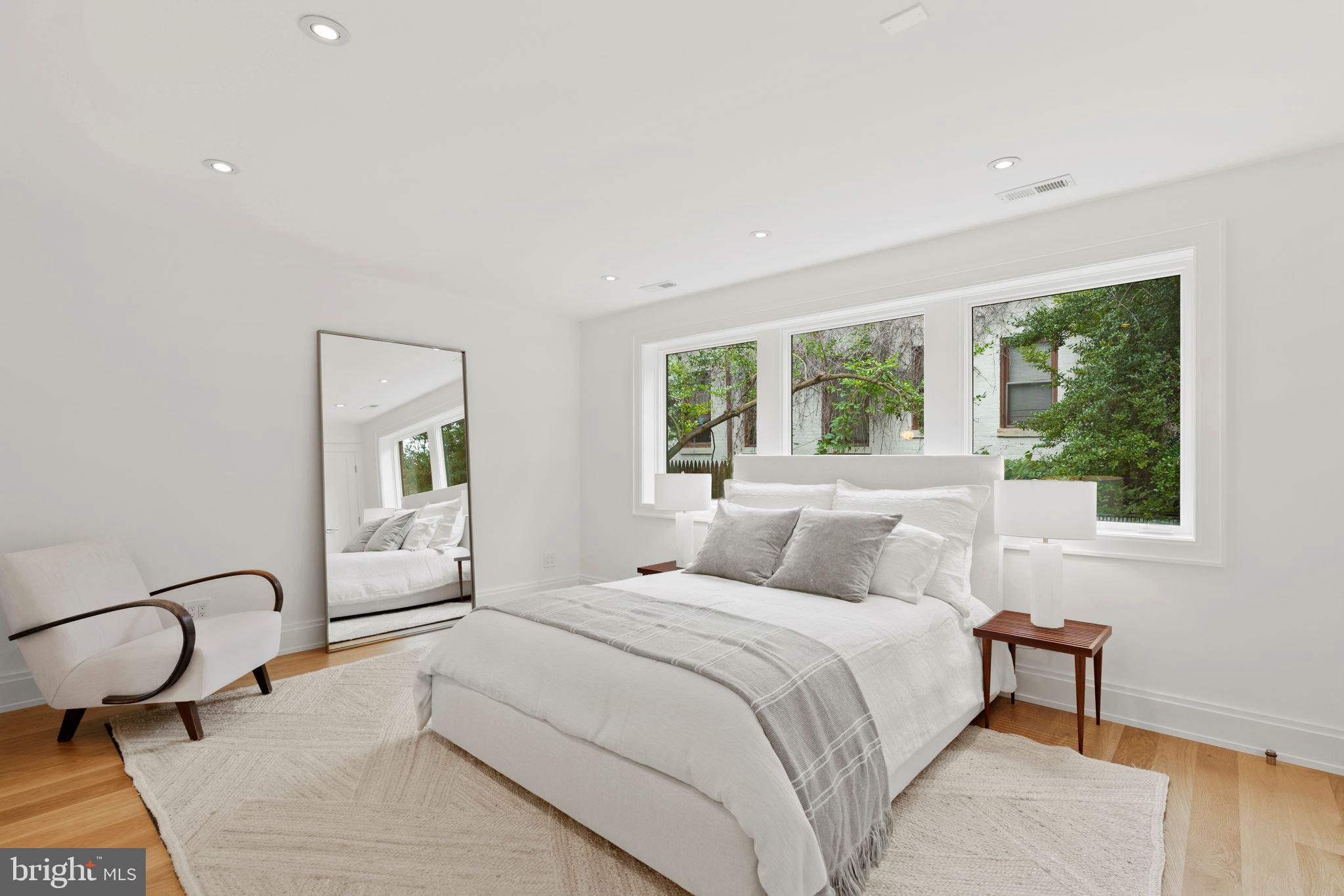 GEORGETOWN - Residential