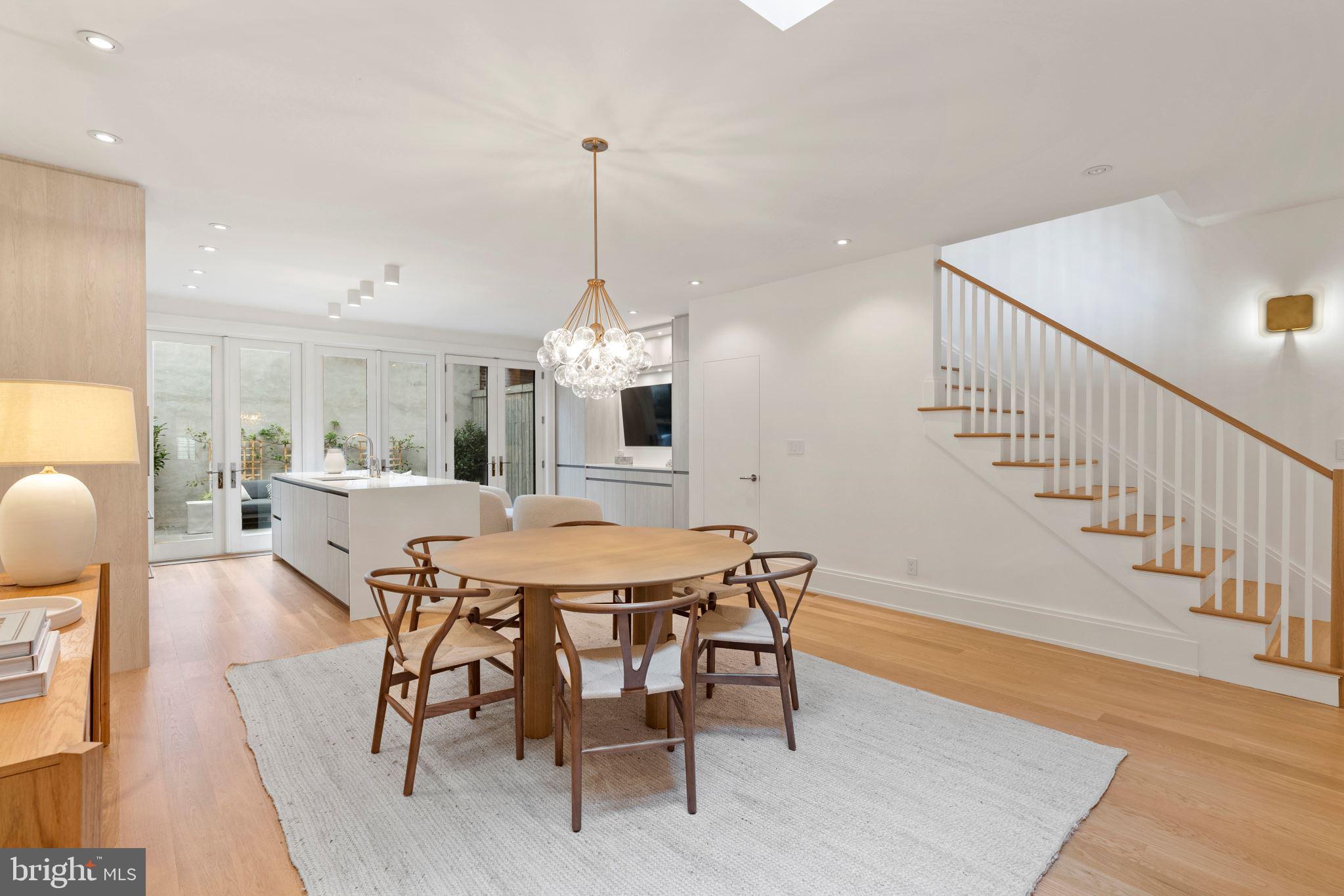 GEORGETOWN - Residential