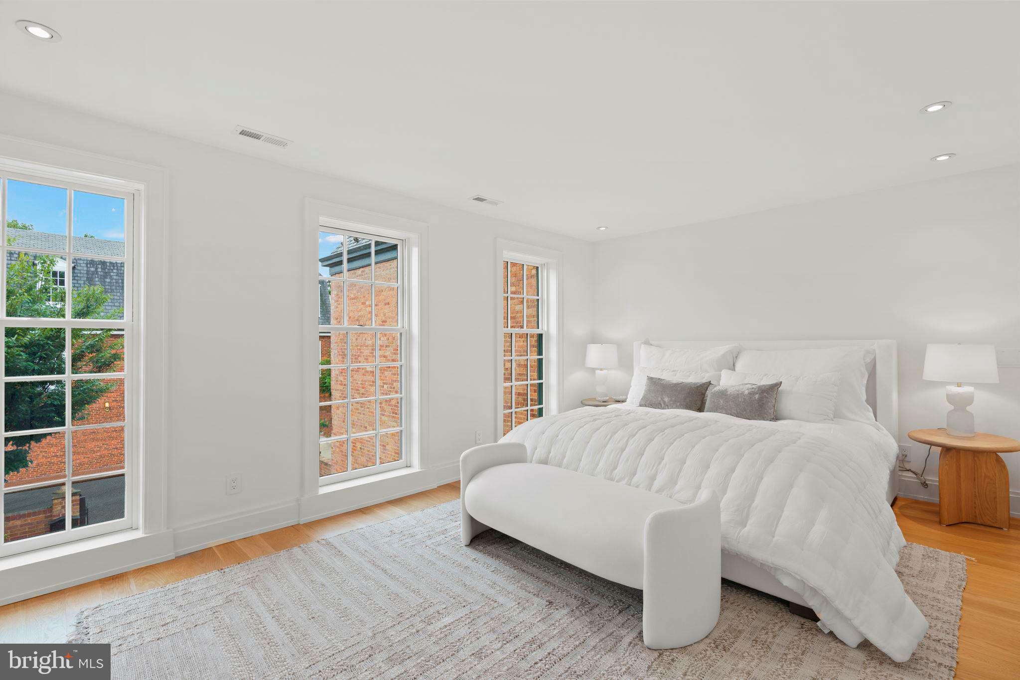 GEORGETOWN - Residential