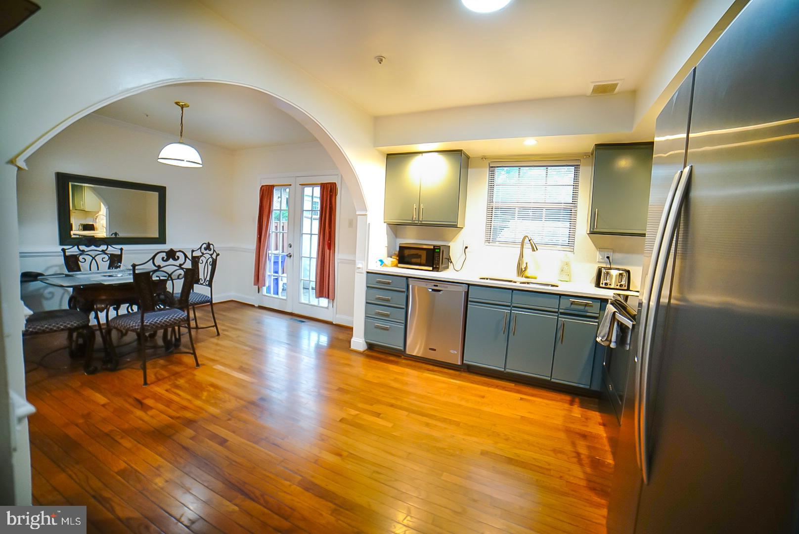 ROBIN MEADOWS - Residential