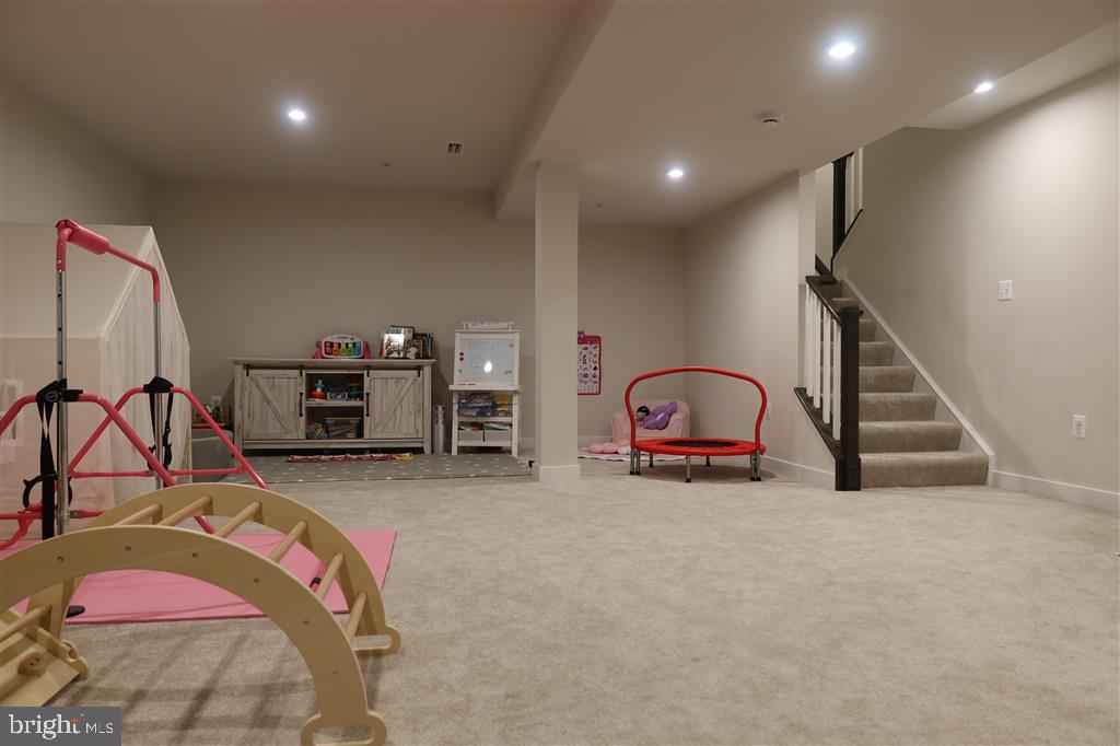 TIMOTHY BRANCH 55+ - Residential