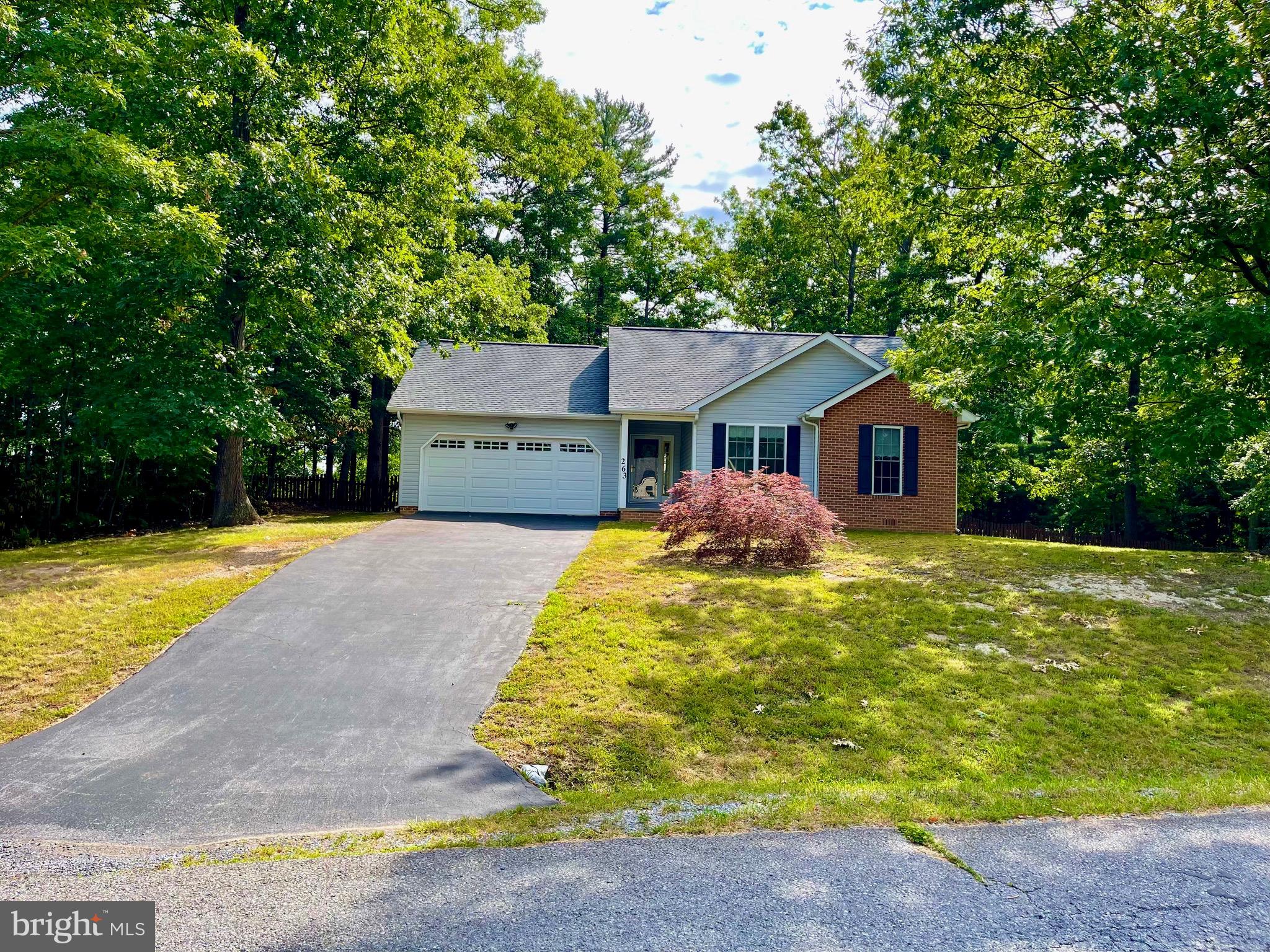 HICKORY RUN - Residential